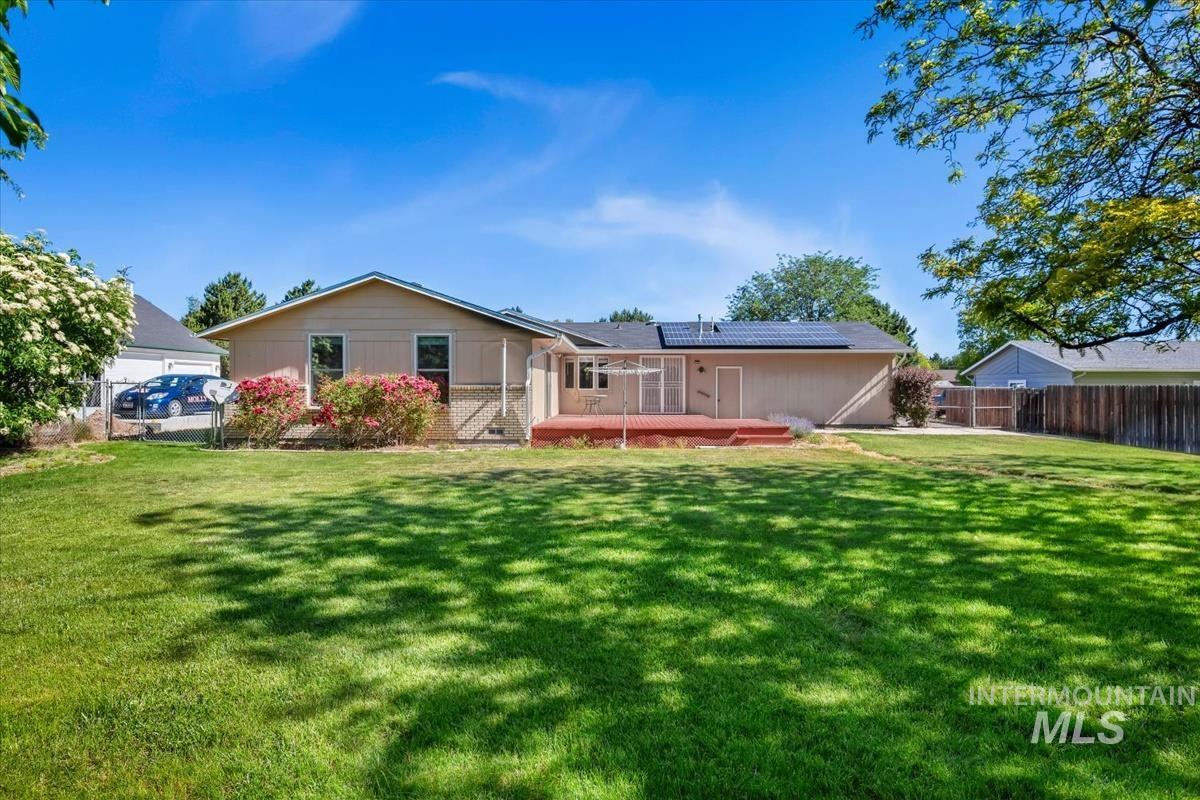14961 Eagle Dr, Caldwell, Idaho 83607-7657, 3 Bedrooms, 2 Bathrooms, Residential For Sale, Price $489,900, 98989706