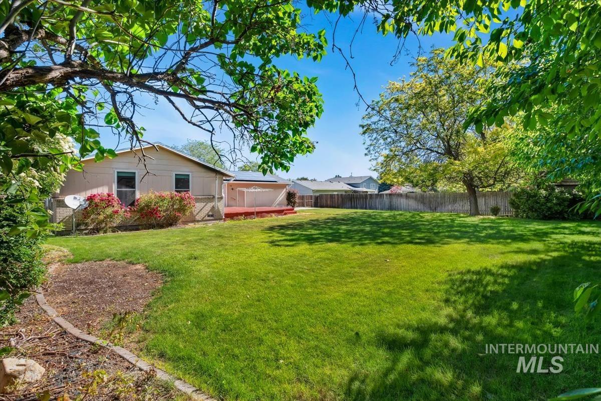 14961 Eagle Dr, Caldwell, Idaho 83607-7657, 3 Bedrooms, 2 Bathrooms, Residential For Sale, Price $489,900, 98989706