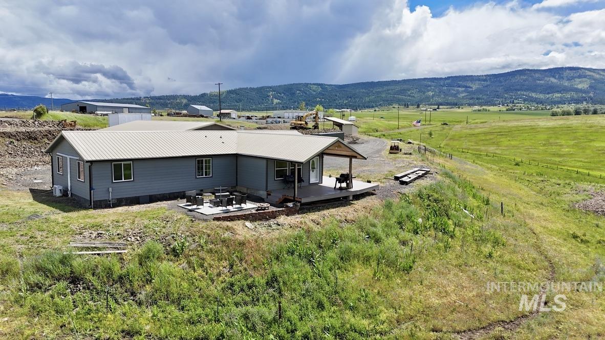 65 Vrieling Rd., Grangeville, Idaho 83530, 4 Bedrooms, 2 Bathrooms, Residential For Sale, Price $672,000,MLS 98989707