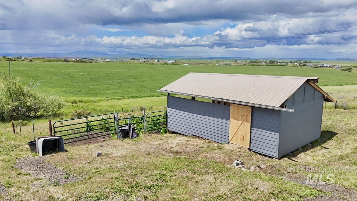 65 Vrieling Rd., Grangeville, Idaho 83530, 4 Bedrooms, 2 Bathrooms, Residential For Sale, Price $672,000,MLS 98989707
