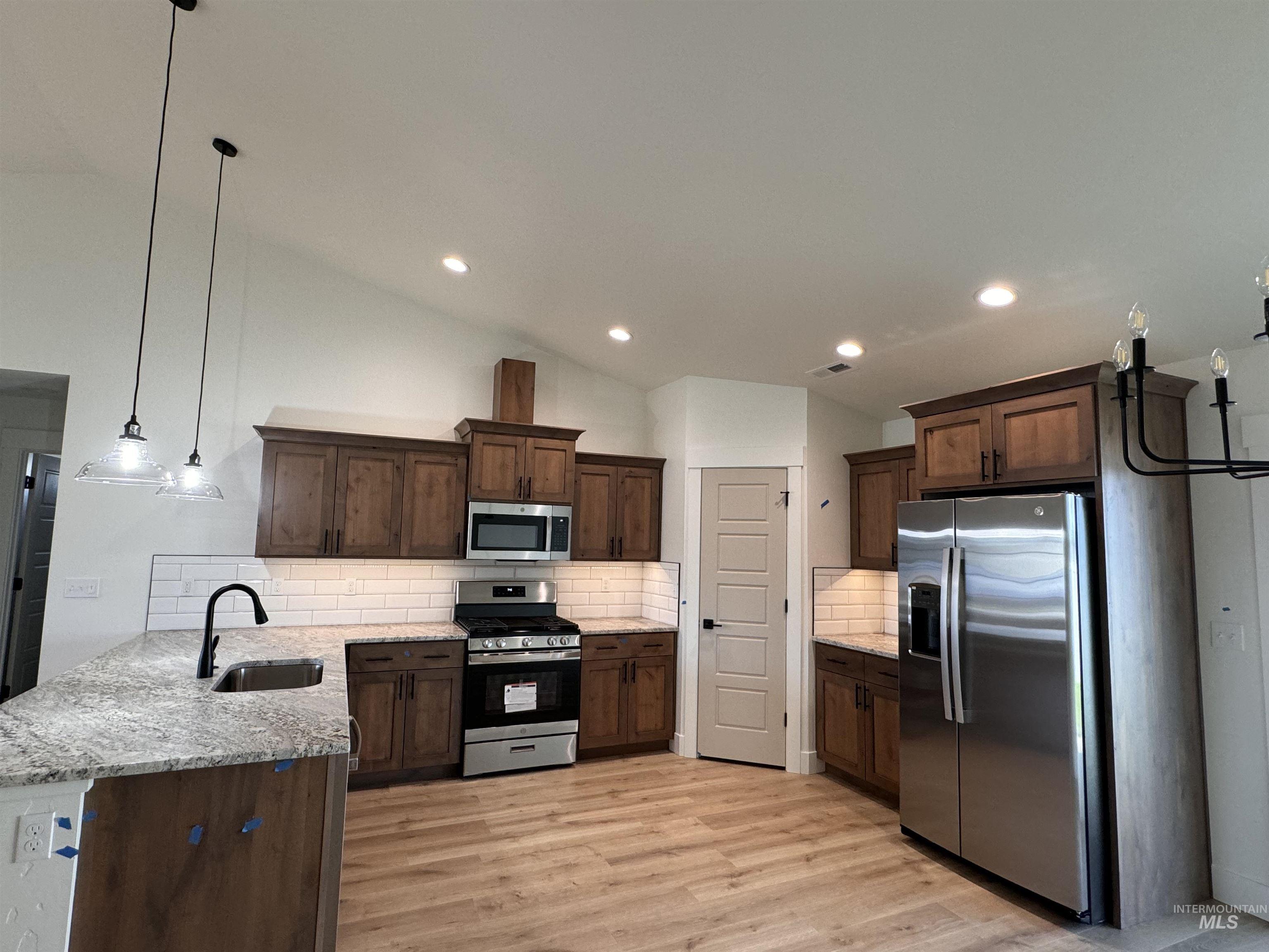 2640 Cypress Point Ave, Payette, Idaho 83661, 3 Bedrooms, 2 Bathrooms, Rental For Rent, Price $2,195,MLS 98989710