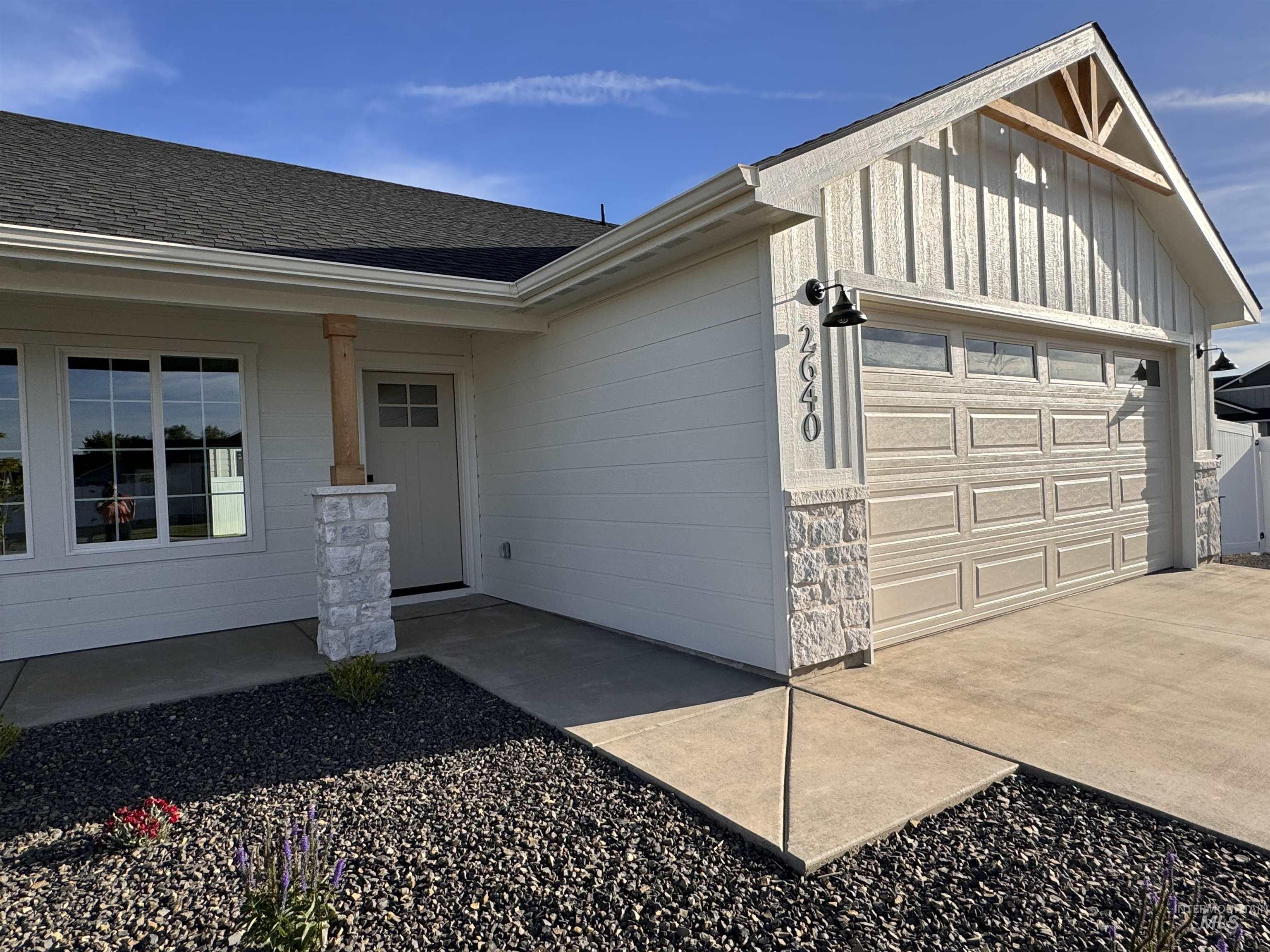 2640 Cypress Point Ave, Payette, Idaho 83661, 3 Bedrooms, 2 Bathrooms, Rental For Rent, Price $2,195,MLS 98989710