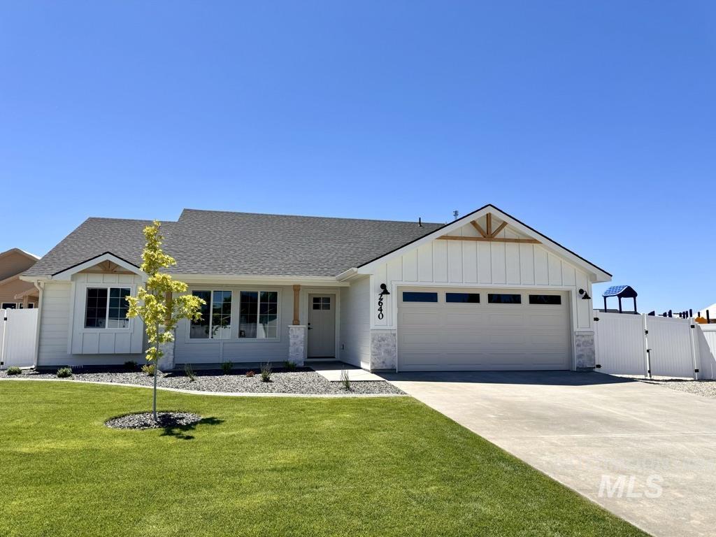 2640 Cypress Point Ave, Payette, Idaho 83661, 3 Bedrooms, 2 Bathrooms, Rental For Rent, Price $2,195,MLS 98989710