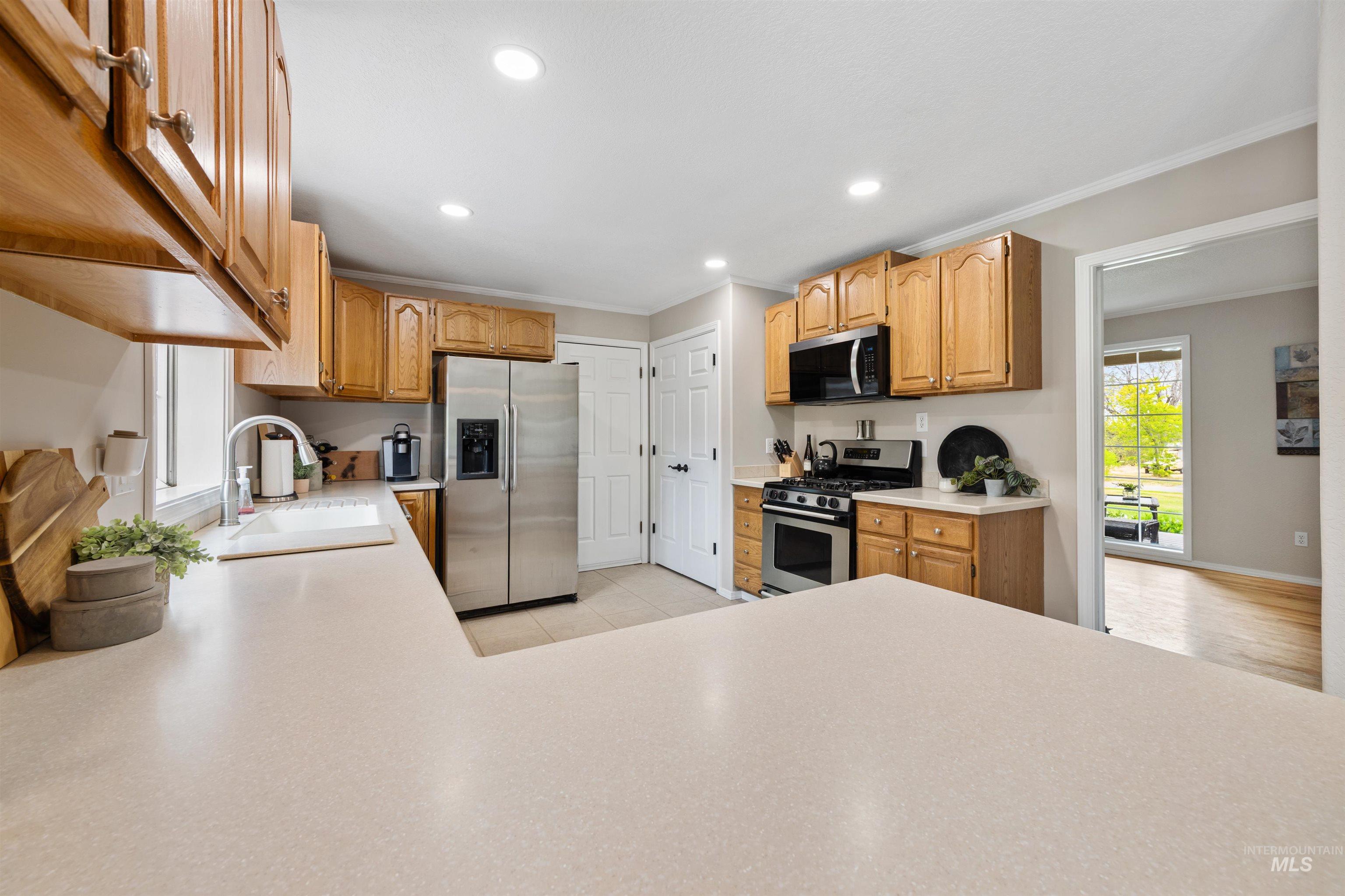 7205 W Sorenson Dr., Boise, Idaho 83709, 4 Bedrooms, 3 Bathrooms, Residential For Sale, Price $950,000,MLS 98989711