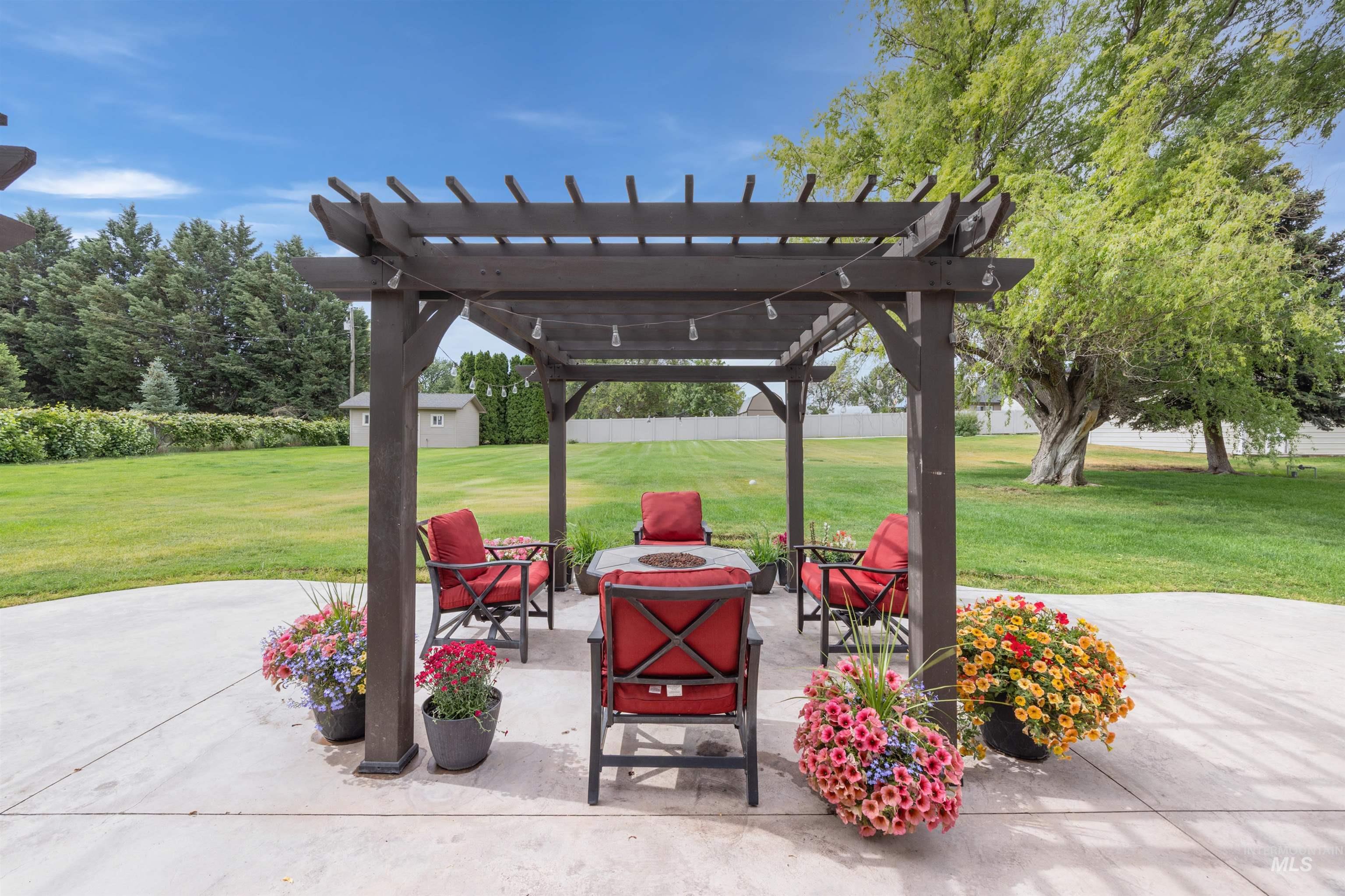 7205 W Sorenson Dr., Boise, Idaho 83709, 4 Bedrooms, 3 Bathrooms, Residential For Sale, Price $950,000,MLS 98989711
