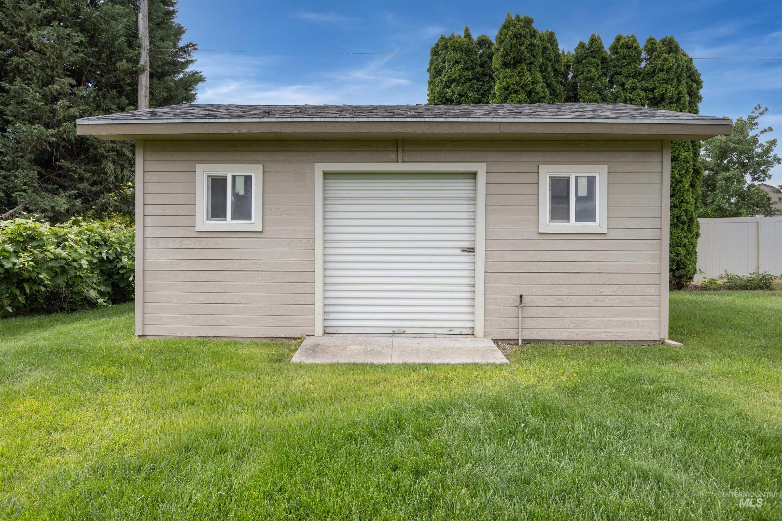 7205 W Sorenson Dr., Boise, Idaho 83709, 4 Bedrooms, 3 Bathrooms, Residential For Sale, Price $950,000,MLS 98989711