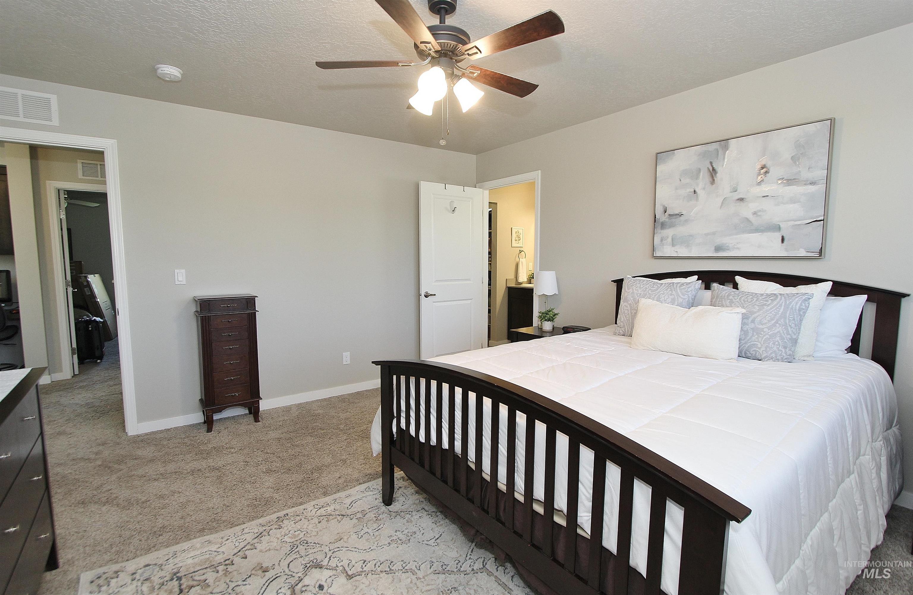 3082 E Ionia Ct, Meridian, Idaho 83642, 3 Bedrooms, 2.5 Bathrooms, Residential For Sale, Price $430,000,MLS 98989714