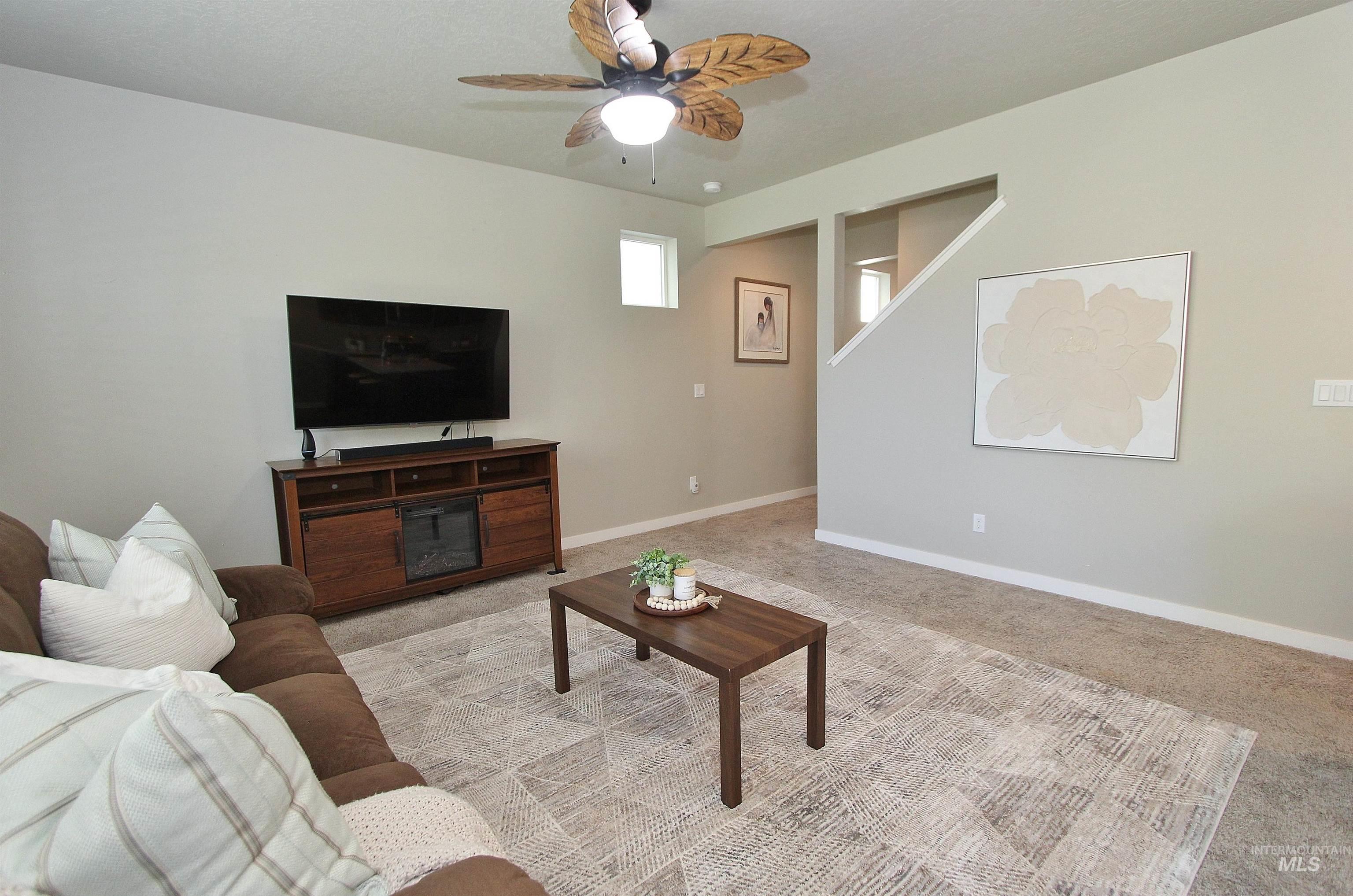 3082 E Ionia Ct, Meridian, Idaho 83642, 3 Bedrooms, 2.5 Bathrooms, Residential For Sale, Price $430,000,MLS 98989714