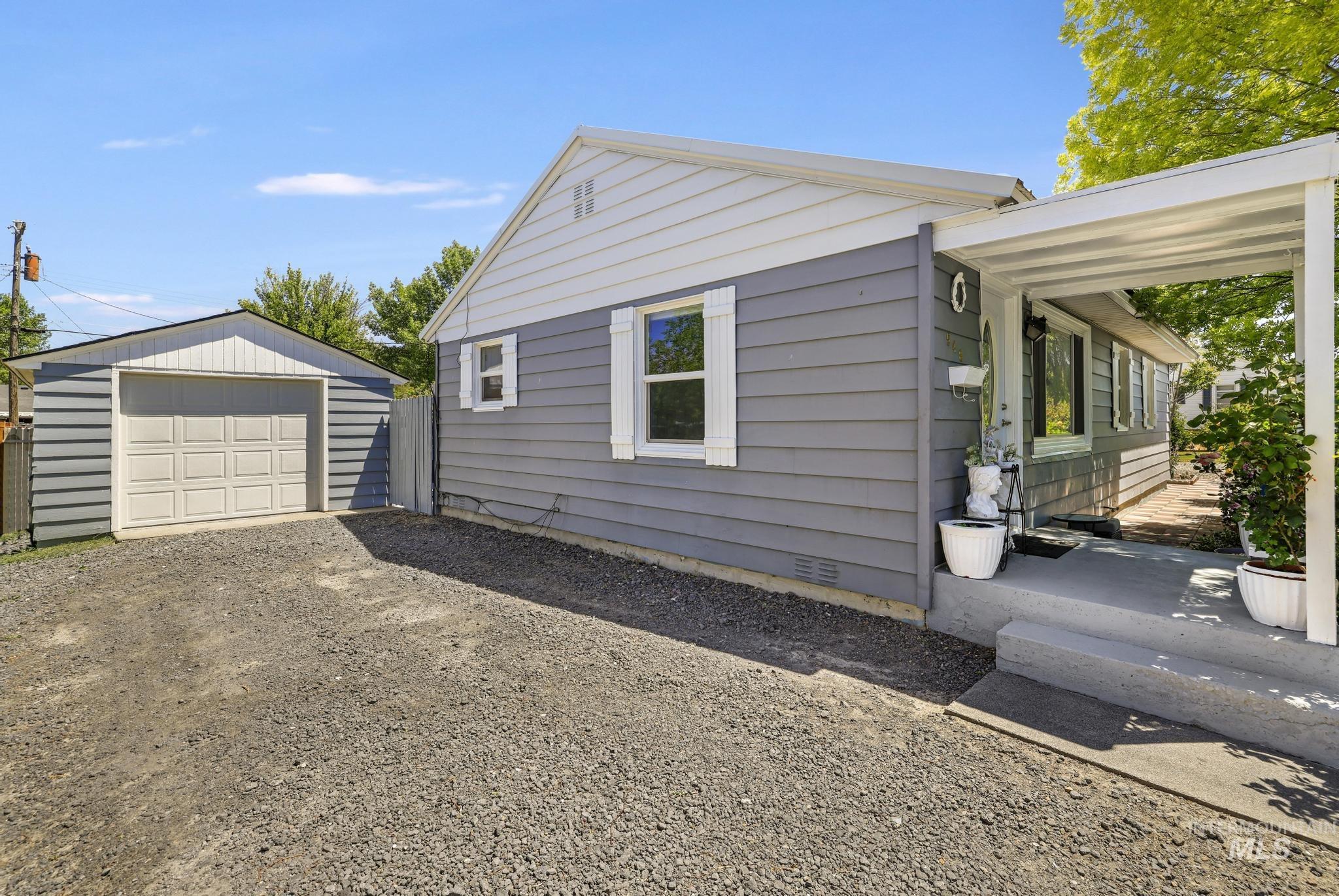 548 Fillmore Street, Twin Falls, Idaho 83301, 3 Bedrooms, 1.5 Bathrooms, Residential For Sale, Price $315,000,MLS 98989718