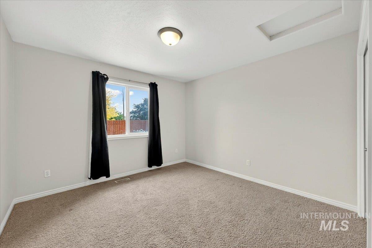 1632 W Boise St, Kuna, Idaho 83634, 3 Bedrooms, 2 Bathrooms, Residential For Sale, Price $414,999,MLS 98989722