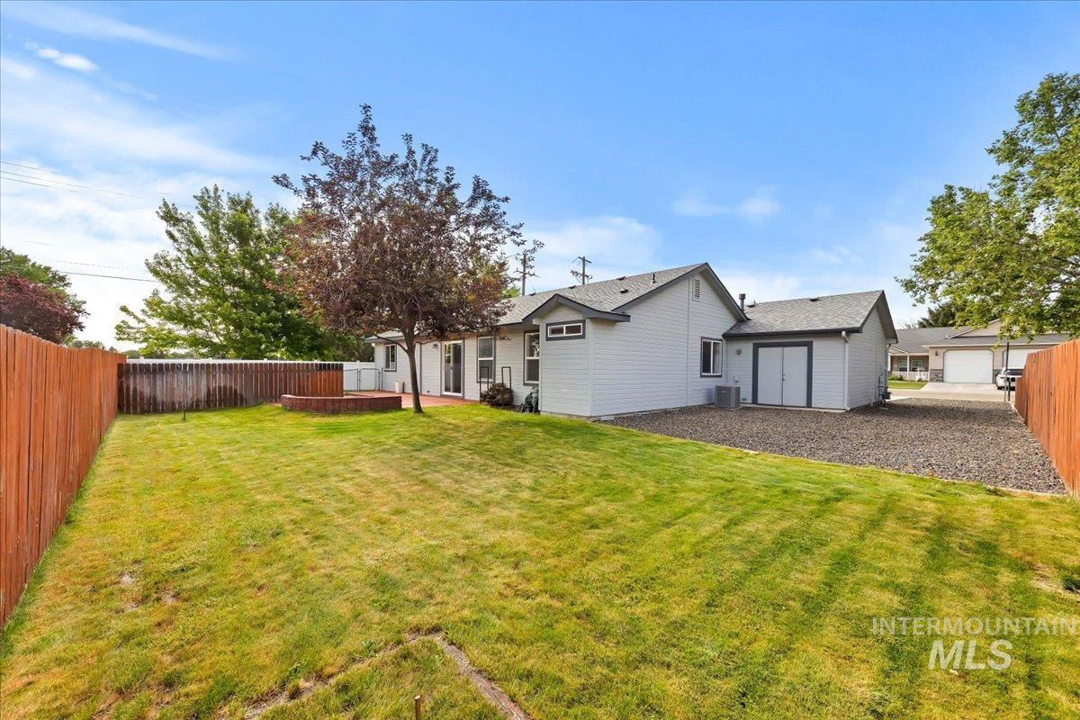 1632 W Boise St, Kuna, Idaho 83634, 3 Bedrooms, 2 Bathrooms, Residential For Sale, Price $414,999,MLS 98989722