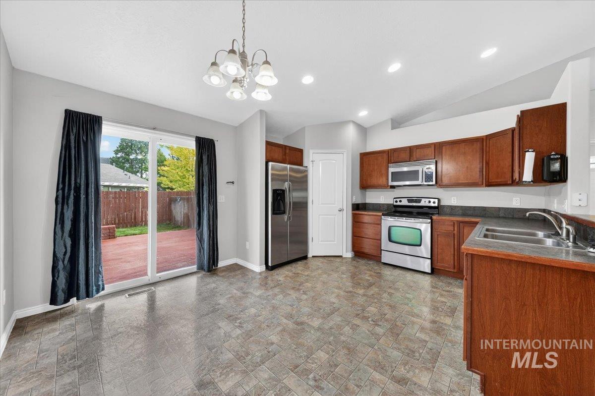 1632 W Boise St, Kuna, Idaho 83634, 3 Bedrooms, 2 Bathrooms, Residential For Sale, Price $414,999,MLS 98989722