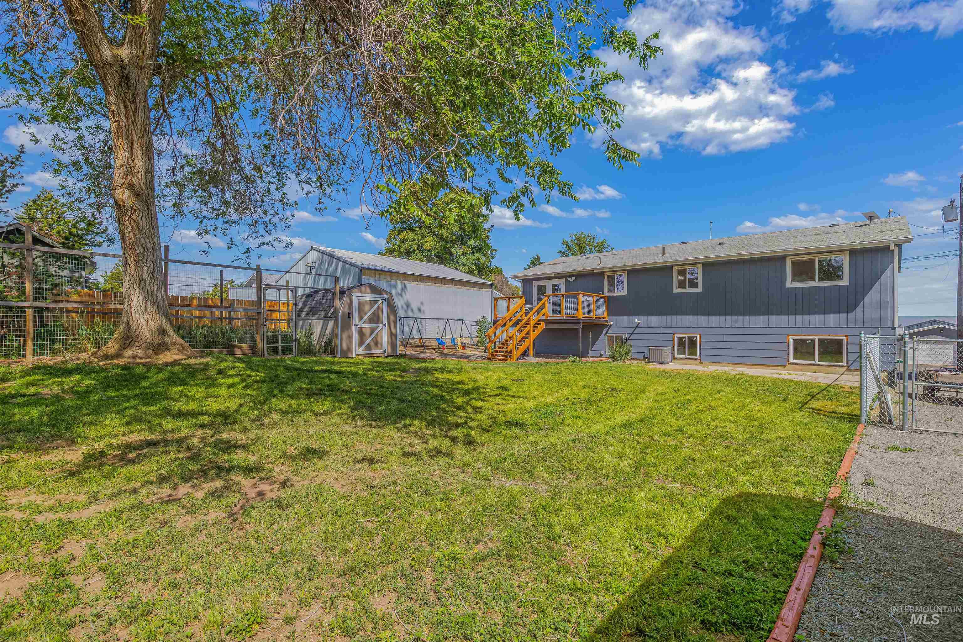 1708 Powers Ave., Lewiston, Idaho 83501, 4 Bedrooms, 2 Bathrooms, Residential For Sale, Price $449,900,MLS 98989725