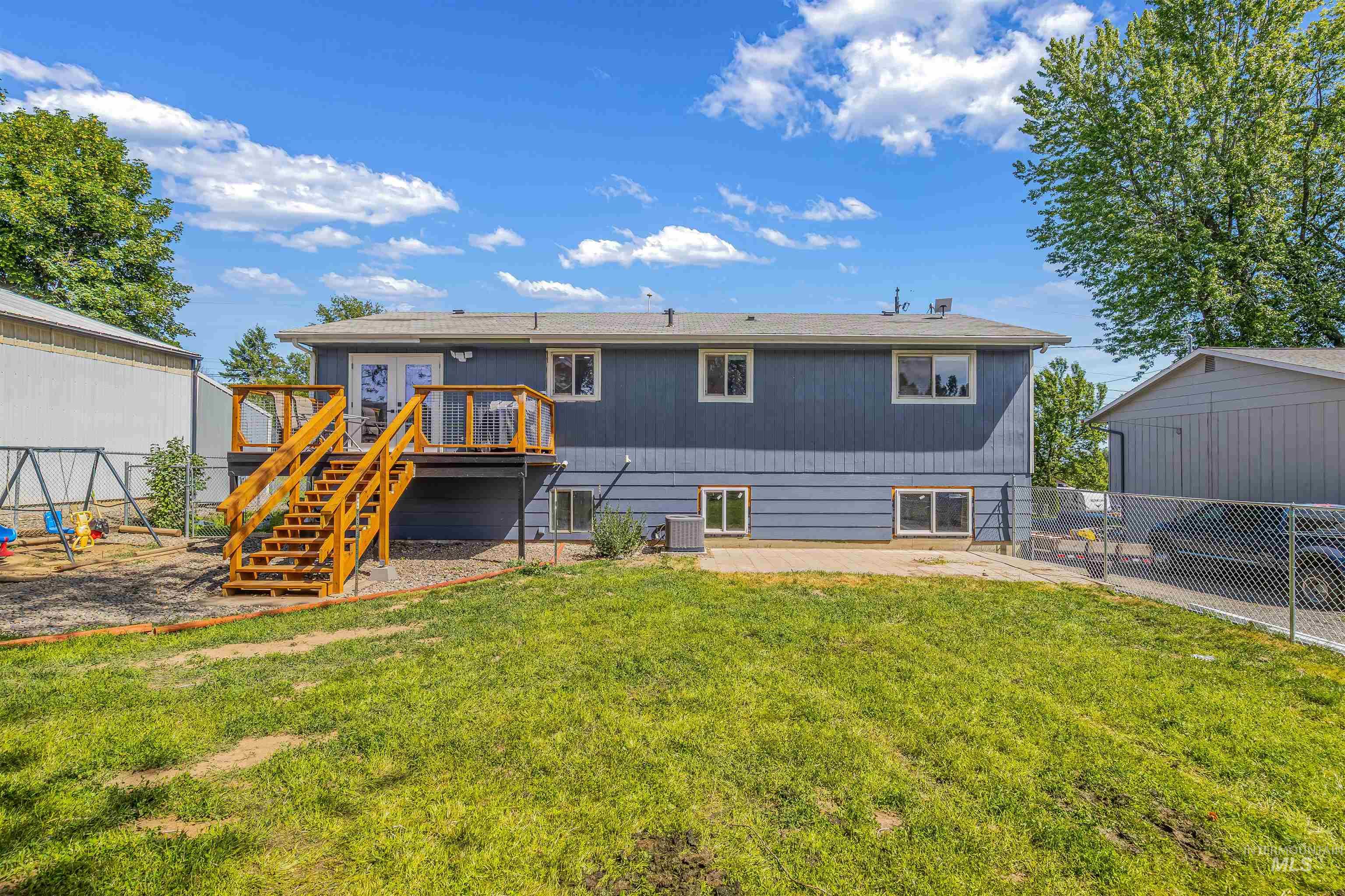 1708 Powers Ave., Lewiston, Idaho 83501, 4 Bedrooms, 2 Bathrooms, Residential For Sale, Price $449,900,MLS 98989725