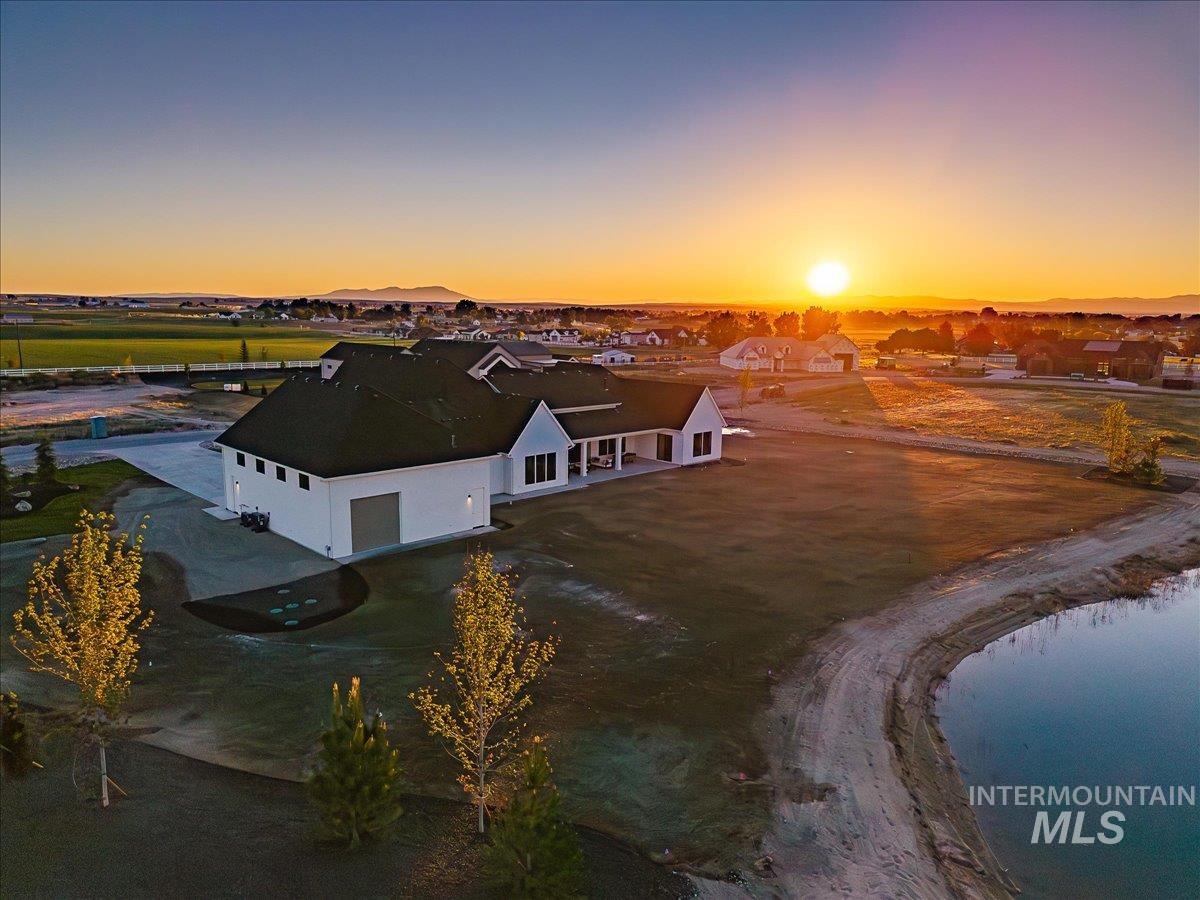 13319 Breezeview Ln, Caldwell, Idaho 83607, 4 Bedrooms, 3.5 Bathrooms, Residential For Sale, Price $1,850,000, 98989729