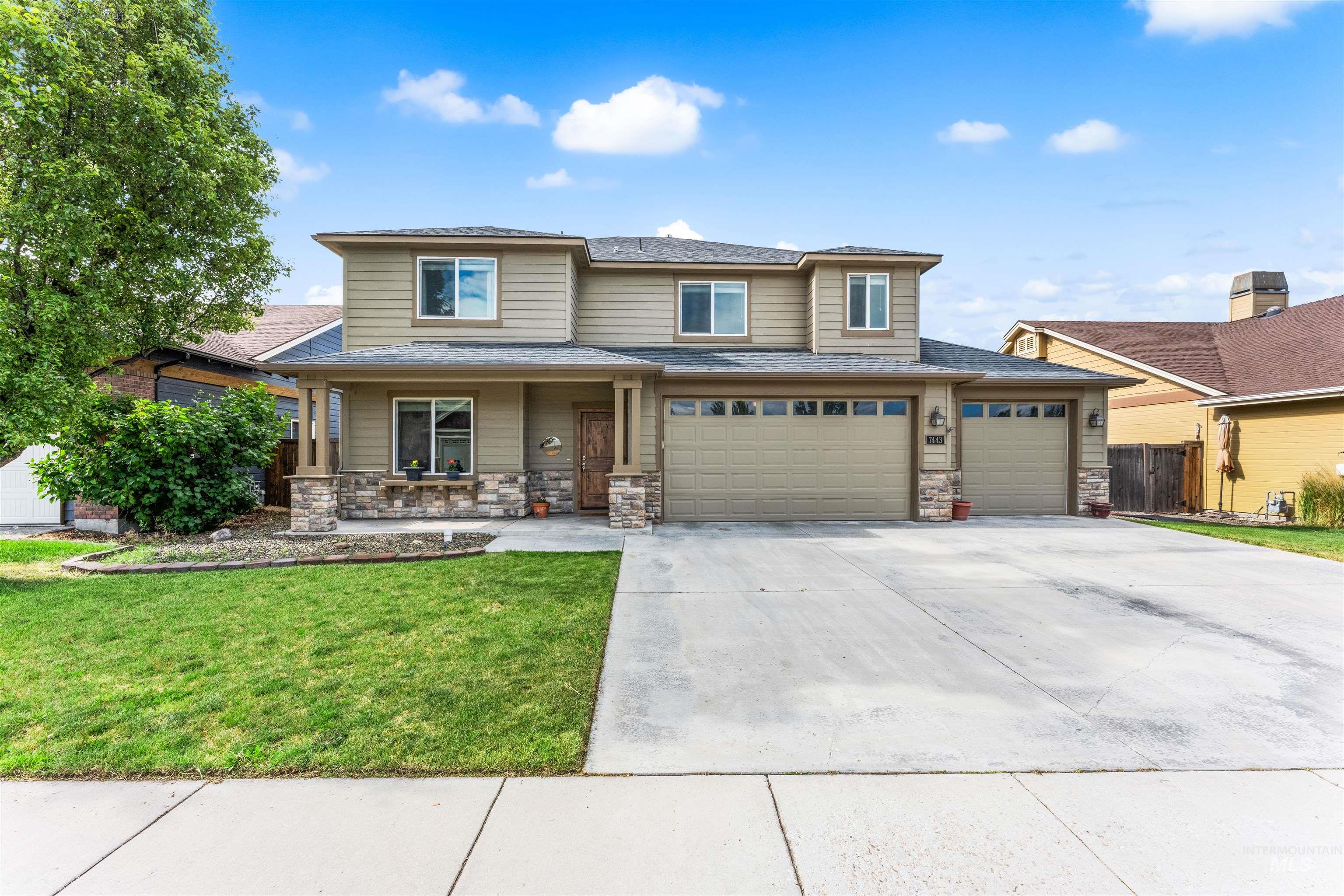 7443 W Skylight St, Boise, Idaho 83709, 4 Bedrooms, 2.5 Bathrooms, Residential For Sale, Price $545,000,MLS 98989730
