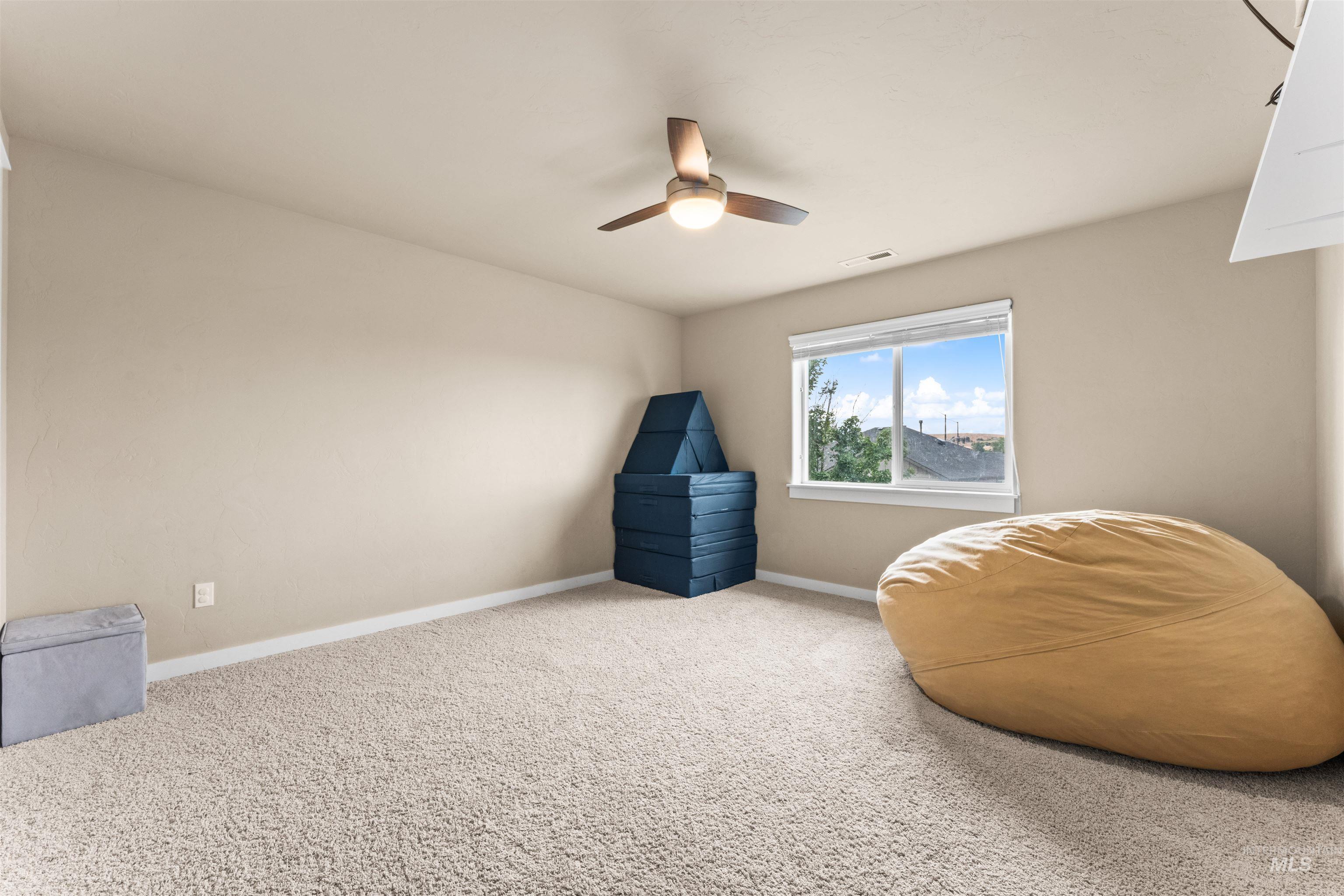 7443 W Skylight St, Boise, Idaho 83709, 4 Bedrooms, 2.5 Bathrooms, Residential For Sale, Price $545,000,MLS 98989730