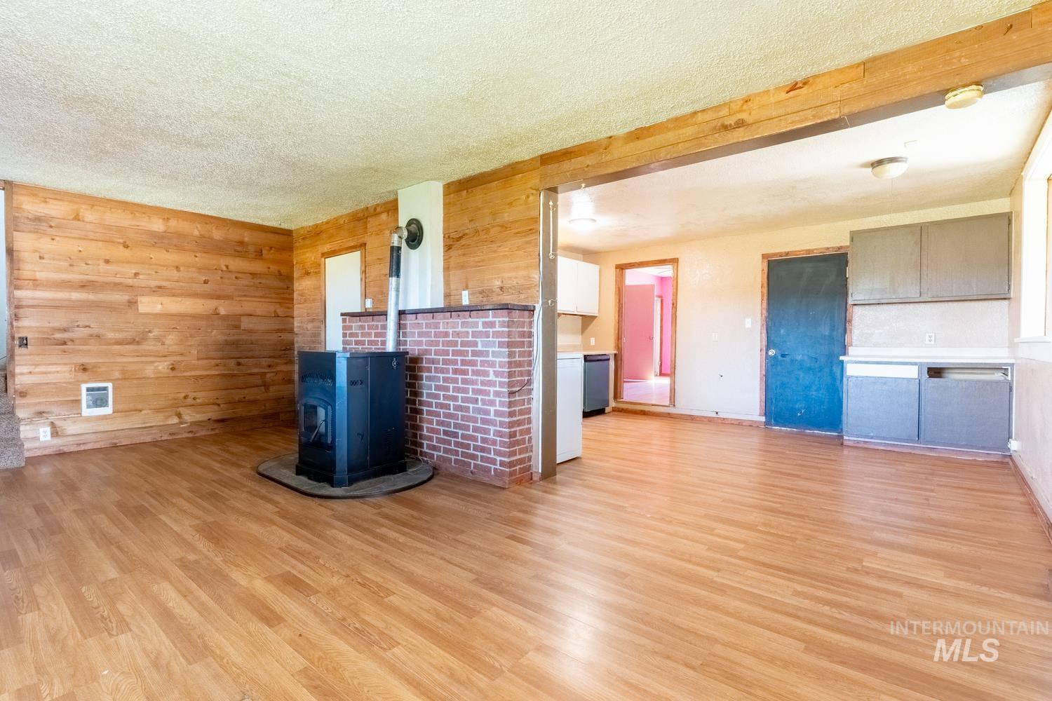 10530 Virginia Ln, Payette, Idaho 83661, 2 Bedrooms, 1 Bathroom, Residential For Sale, Price $650,000,MLS 98989731