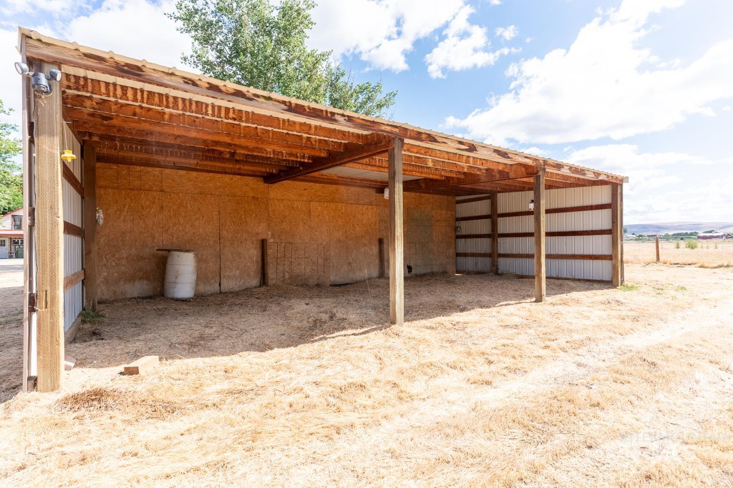 10530 Virginia Ln, Payette, Idaho 83661, 2 Bedrooms, 1 Bathroom, Residential For Sale, Price $650,000,MLS 98989731