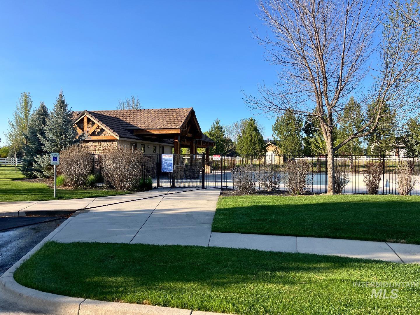 1912 N Lodge Creek Way, Eagle, Idaho 83616, 5 Bedrooms, 4 Bathrooms, Residential For Sale, Price $1,249,000,MLS 98989740
