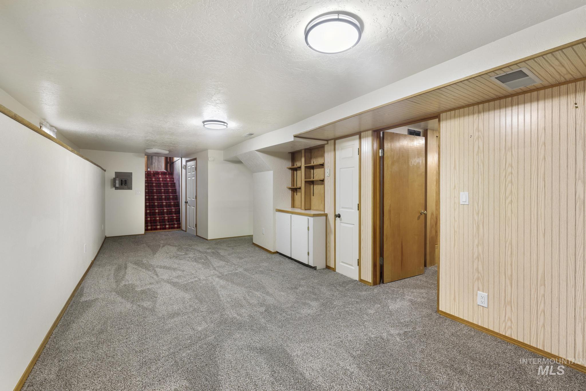 1692 Kimes St, Twin Falls, Idaho 83301, 2 Bedrooms, 2 Bathrooms, Residential For Sale, Price $303,500,MLS 98989746