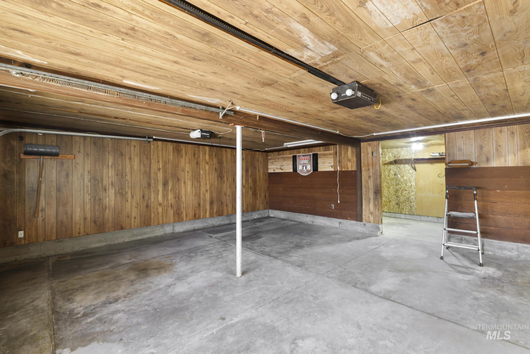 1692 Kimes St, Twin Falls, Idaho 83301, 2 Bedrooms, 2 Bathrooms, Residential For Sale, Price $303,500,MLS 98989746