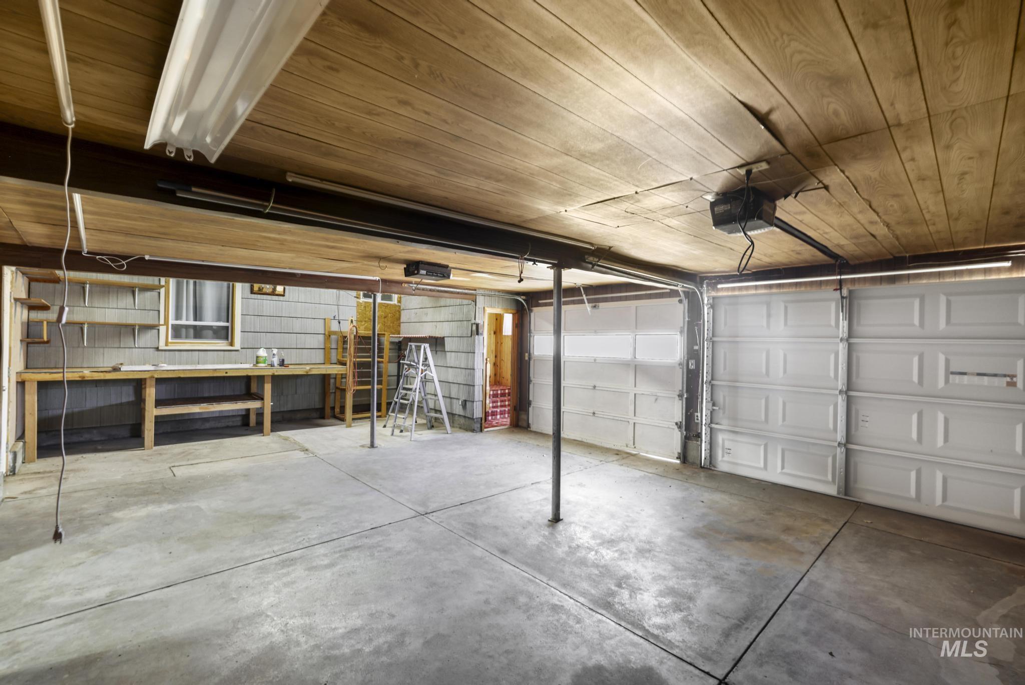 1692 Kimes St, Twin Falls, Idaho 83301, 2 Bedrooms, 2 Bathrooms, Residential For Sale, Price $303,500,MLS 98989746