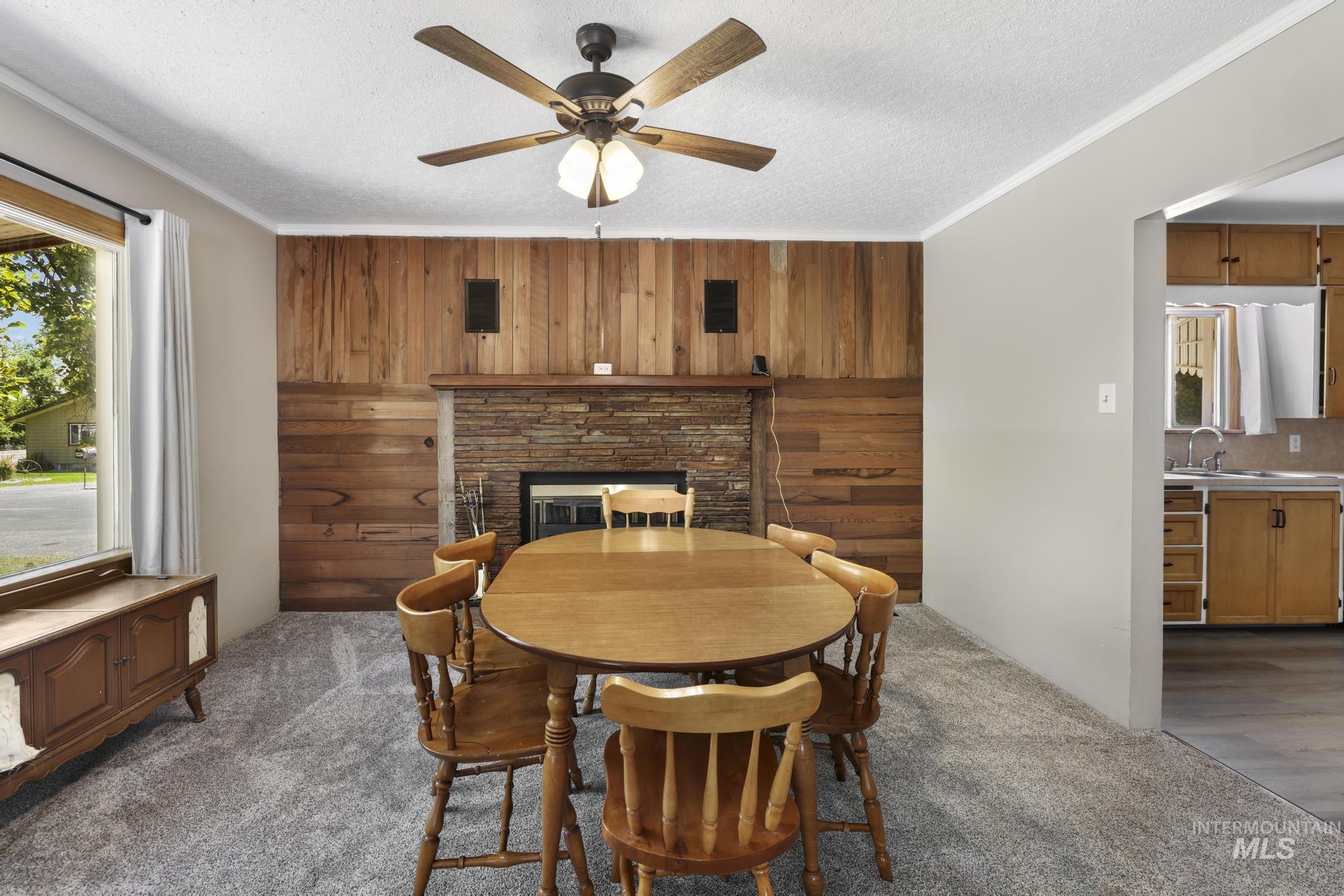 1692 Kimes St, Twin Falls, Idaho 83301, 2 Bedrooms, 2 Bathrooms, Residential For Sale, Price $303,500,MLS 98989746