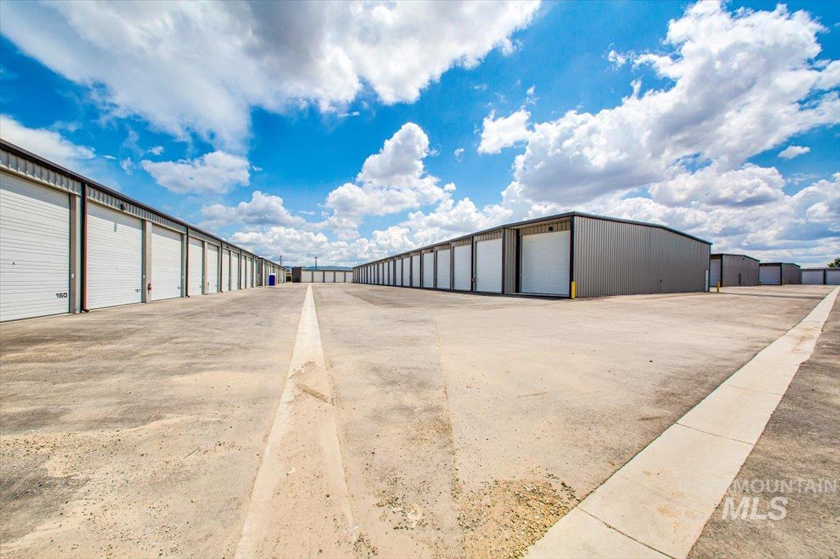 7373 S Federal Way Unit 43, Boise, Idaho 83716-9121, Business/Commercial For Sale, Price $106,000,MLS 98989751
