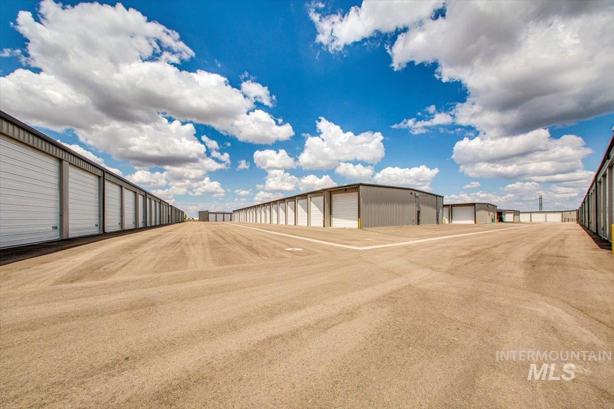 7373 S Federal Way Unit 43, Boise, Idaho 83716-9121, Business/Commercial For Sale, Price $106,000,MLS 98989751