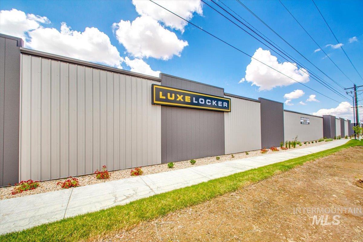 7373 S Federal Way Unit 43, Boise, Idaho 83716-9121, Business/Commercial For Sale, Price $106,000,MLS 98989751