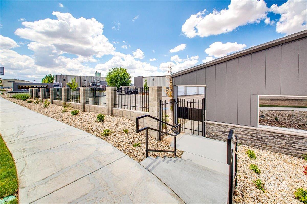 7373 S Federal Way Unit 43, Boise, Idaho 83716-9121, Business/Commercial For Sale, Price $106,000,MLS 98989751
