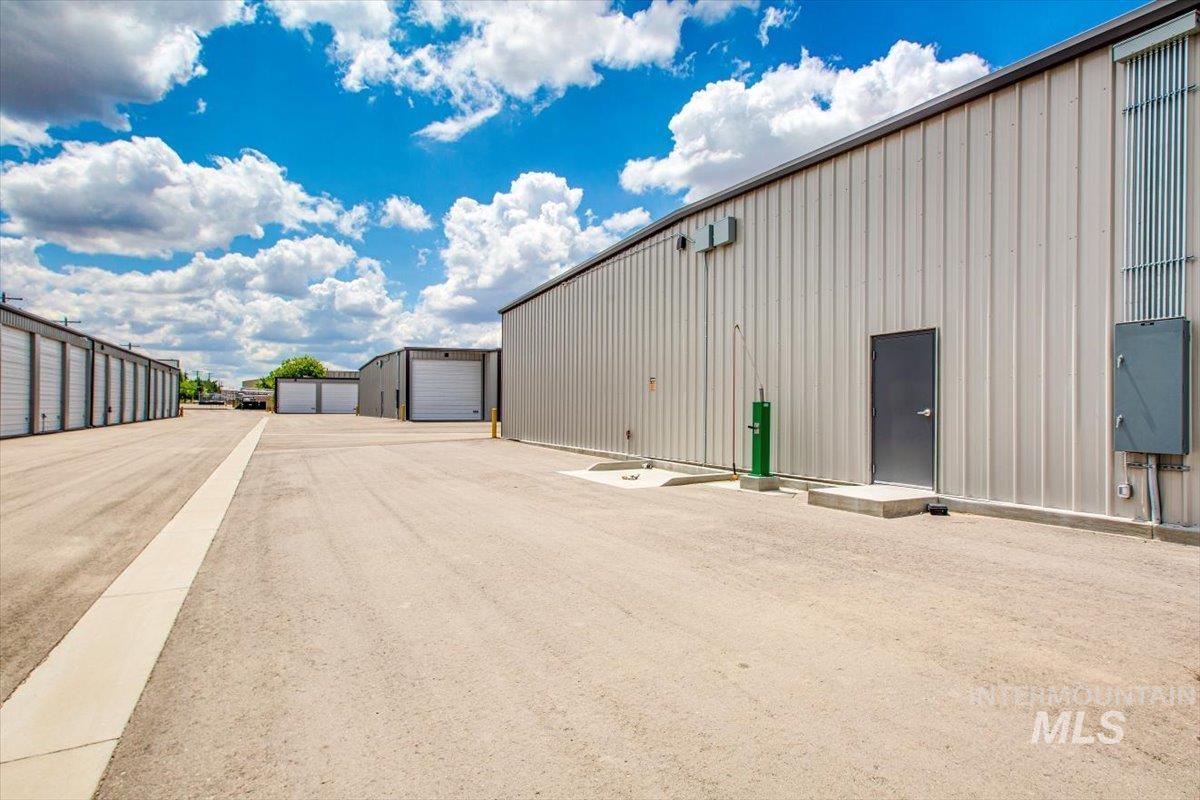 7373 S Federal Way Unit 43, Boise, Idaho 83716-9121, Business/Commercial For Sale, Price $106,000,MLS 98989751