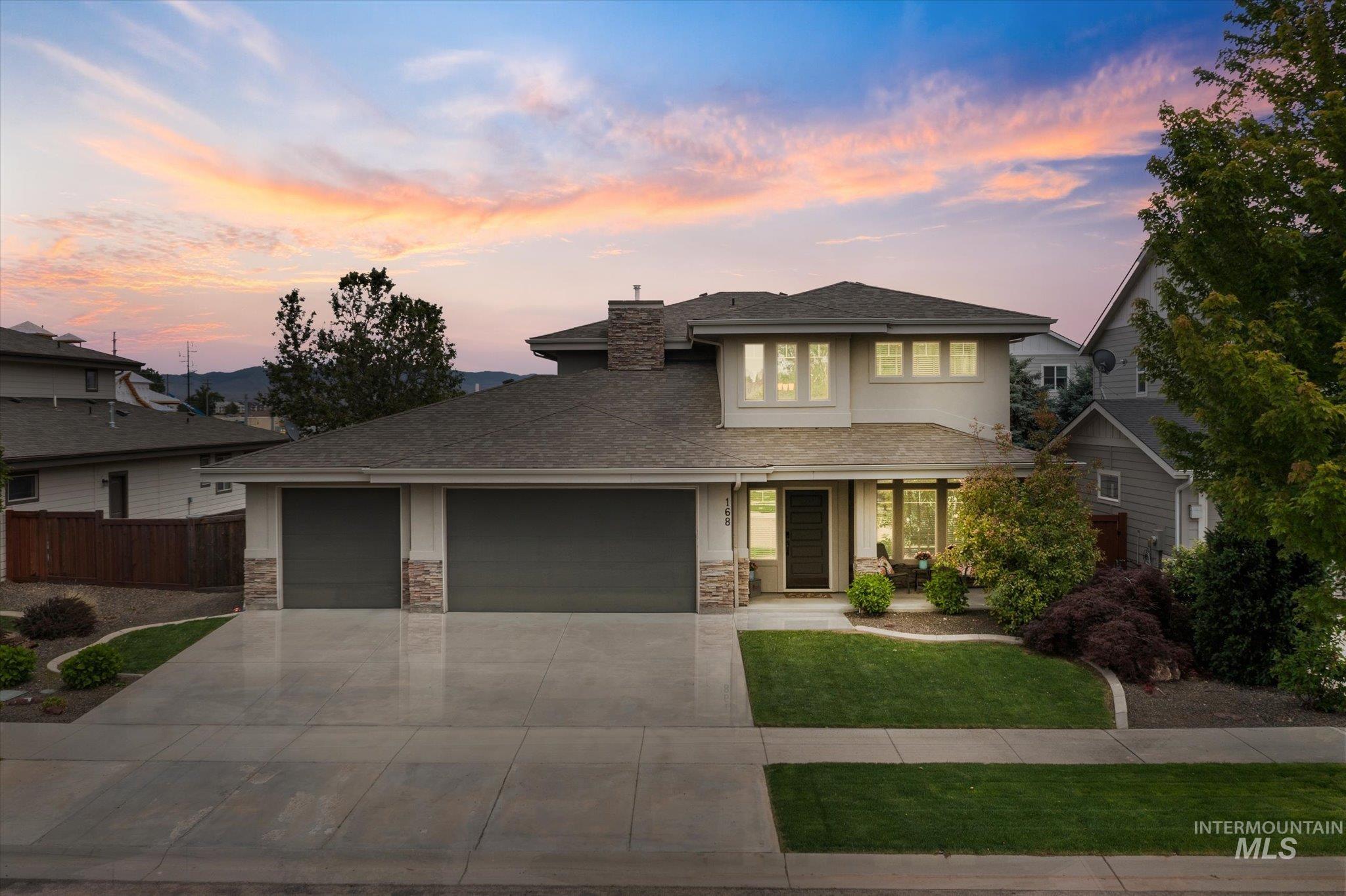 168 S Rivermist Ave, Star, Idaho 83669, 4 Bedrooms, 2.5 Bathrooms, Residential For Sale, Price $750,000,MLS 98989756