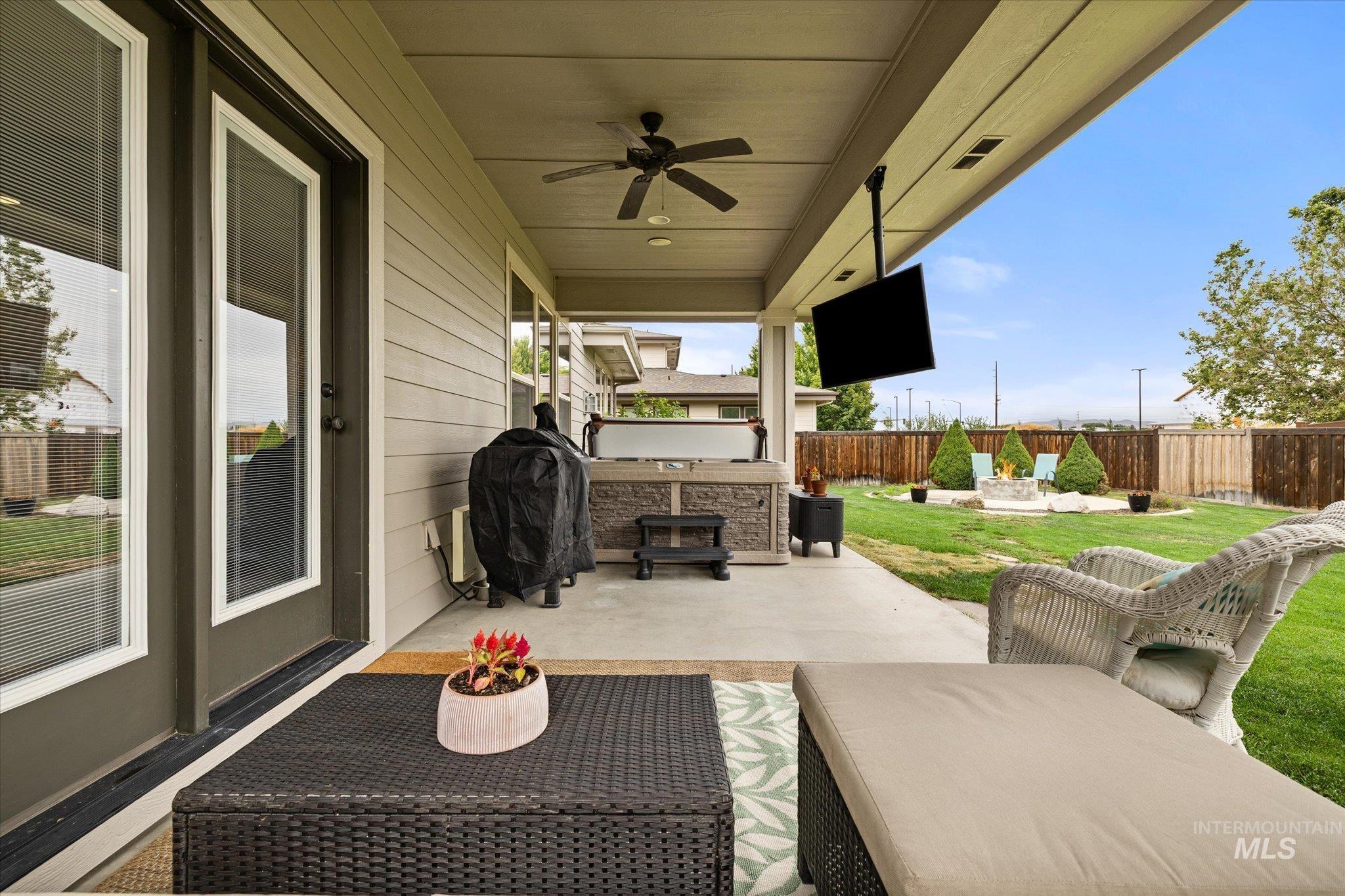 168 S Rivermist Ave, Star, Idaho 83669, 4 Bedrooms, 2.5 Bathrooms, Residential For Sale, Price $750,000,MLS 98989756