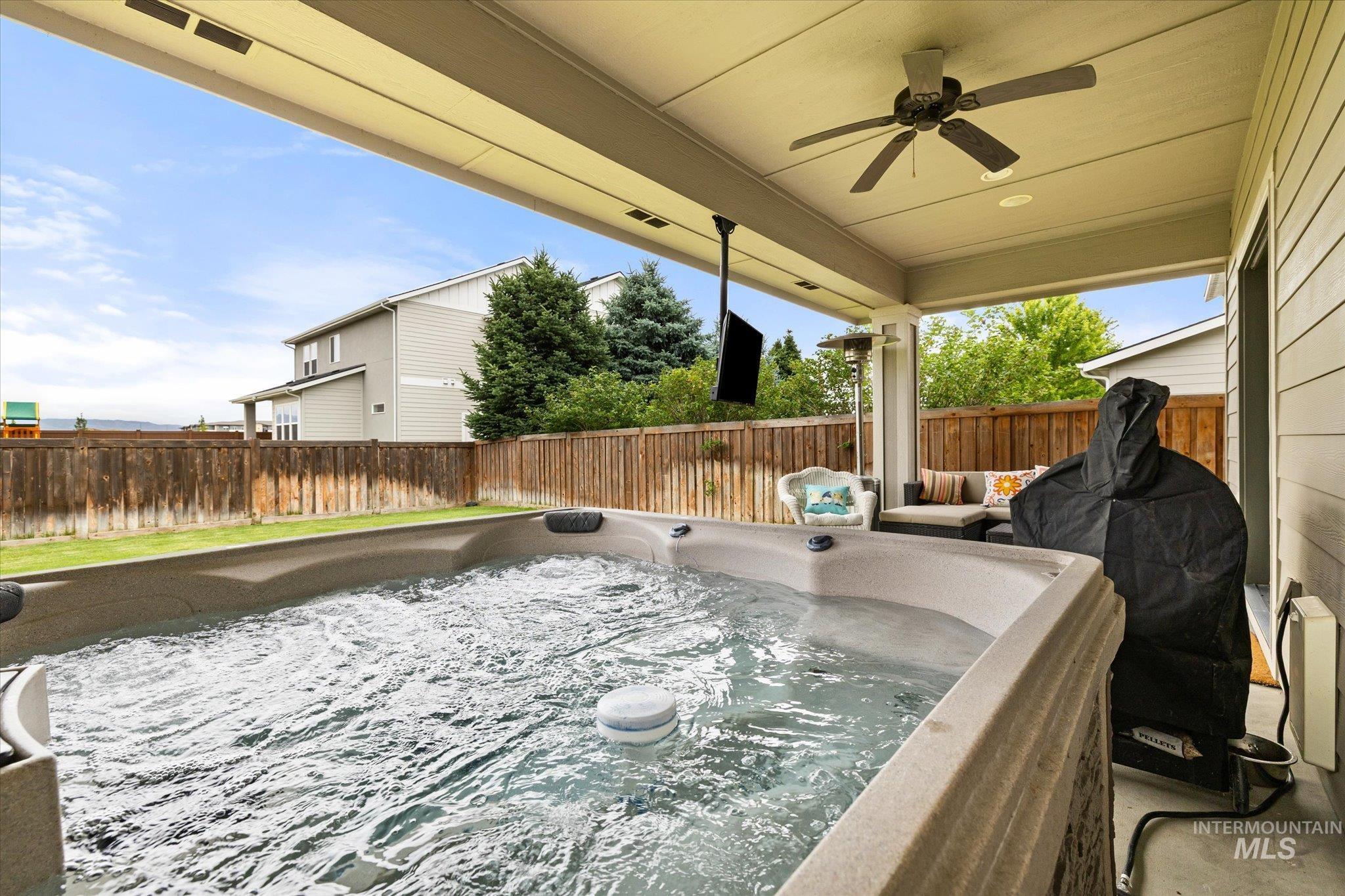 168 S Rivermist Ave, Star, Idaho 83669, 4 Bedrooms, 2.5 Bathrooms, Residential For Sale, Price $750,000,MLS 98989756
