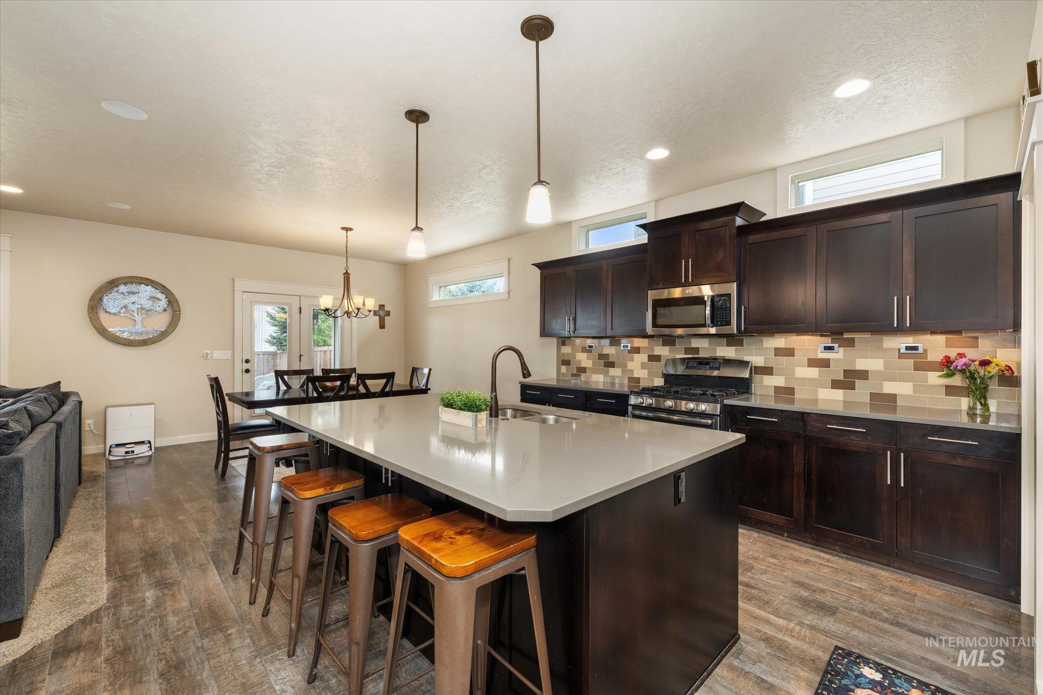 168 S Rivermist Ave, Star, Idaho 83669, 4 Bedrooms, 2.5 Bathrooms, Residential For Sale, Price $695,000,MLS 98989756