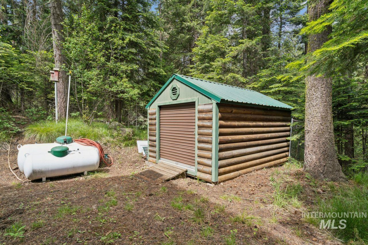 220 Ernesto, McCall, Idaho 83686, 3 Bedrooms, 2 Bathrooms, Residential For Sale, Price $799,900,MLS 98989758