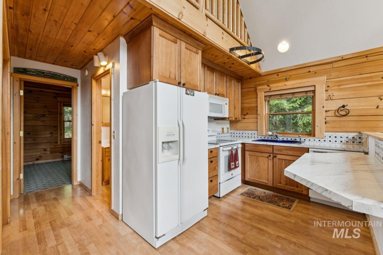 220 Ernesto, McCall, Idaho 83686, 3 Bedrooms, 2 Bathrooms, Residential For Sale, Price $799,900,MLS 98989758