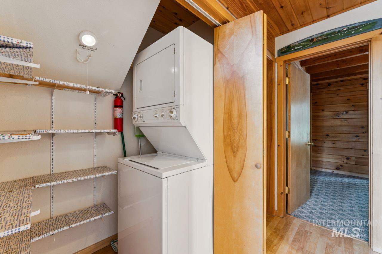 220 Ernesto, McCall, Idaho 83686, 3 Bedrooms, 2 Bathrooms, Residential For Sale, Price $799,900,MLS 98989758