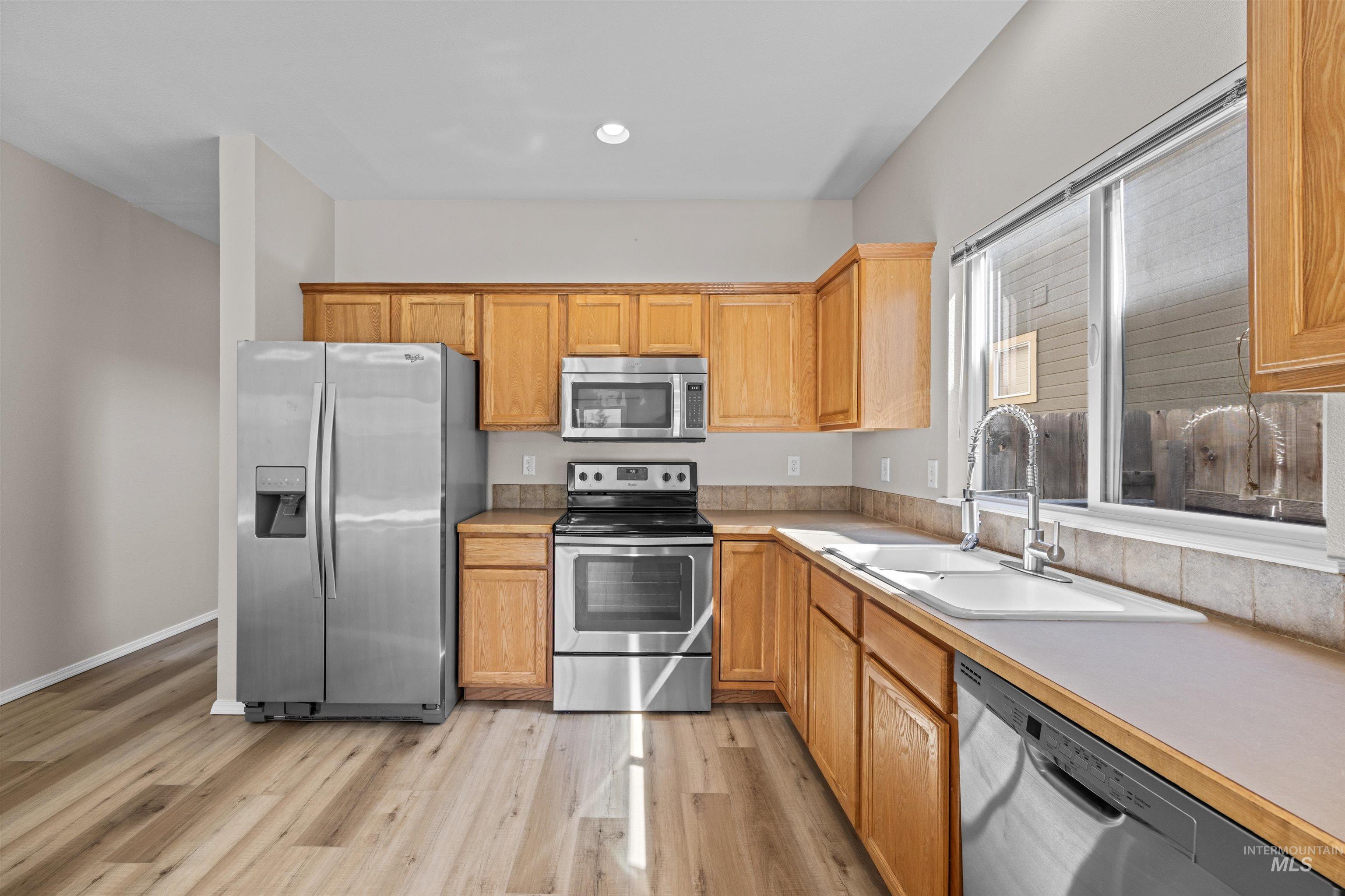 2903 W Lemhi, Boise, Idaho 83705, 3 Bedrooms, 2.5 Bathrooms, Residential For Sale, Price $425,000,MLS 98989763