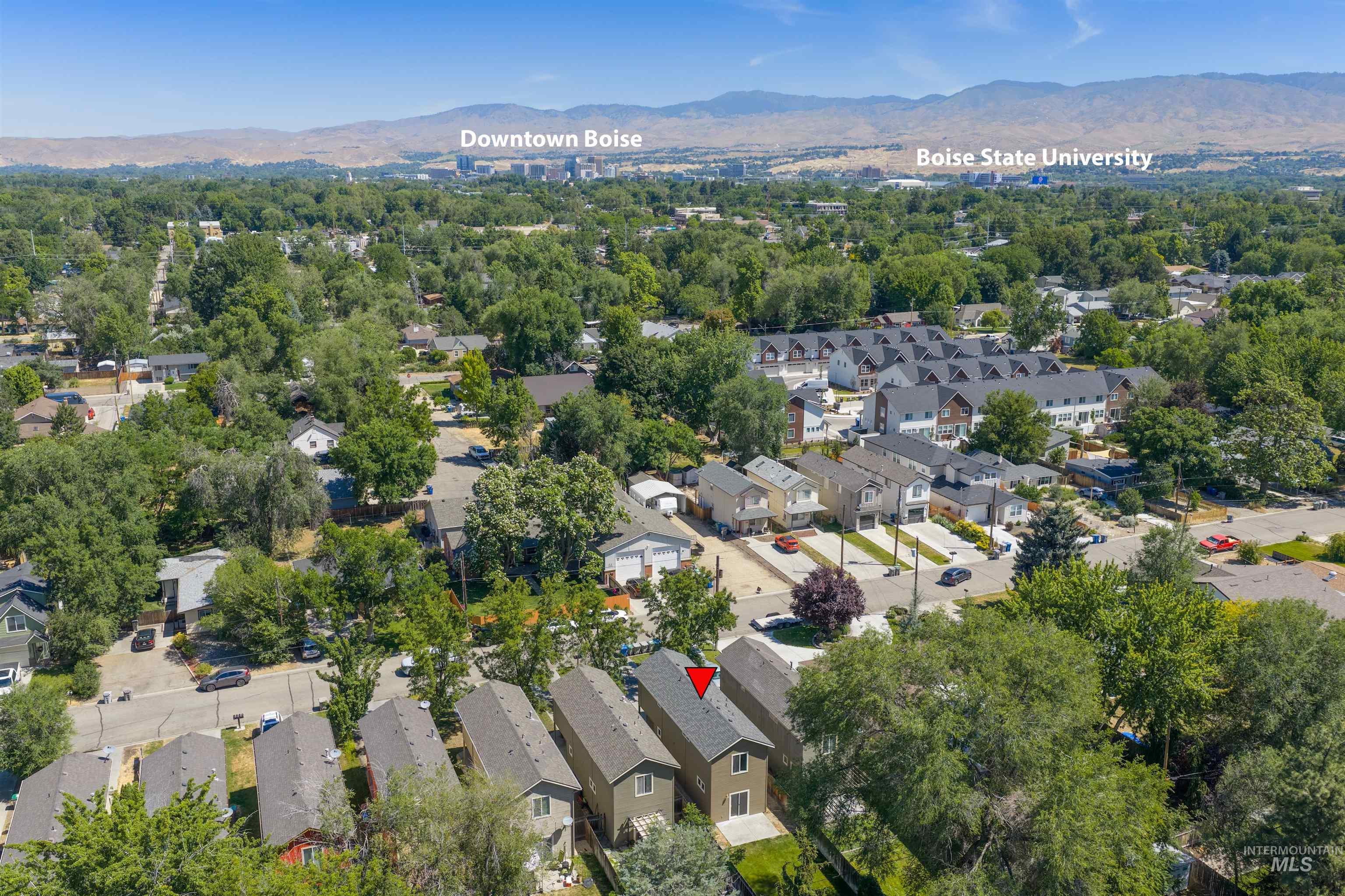 2903 W Lemhi, Boise, Idaho 83705, 3 Bedrooms, 2.5 Bathrooms, Residential For Sale, Price $425,000,MLS 98989763