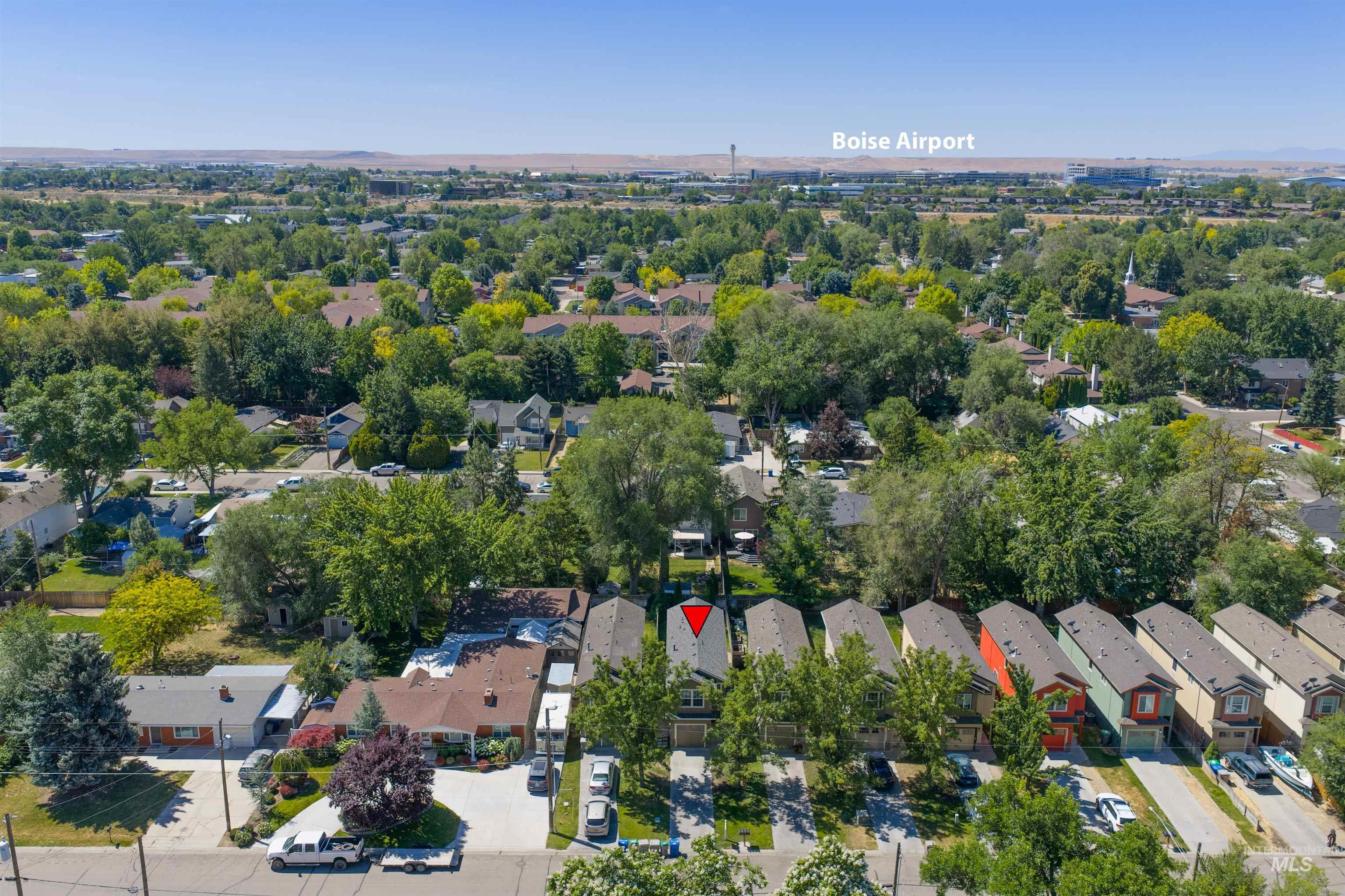 2903 W Lemhi, Boise, Idaho 83705, 3 Bedrooms, 2.5 Bathrooms, Residential For Sale, Price $425,000,MLS 98989763