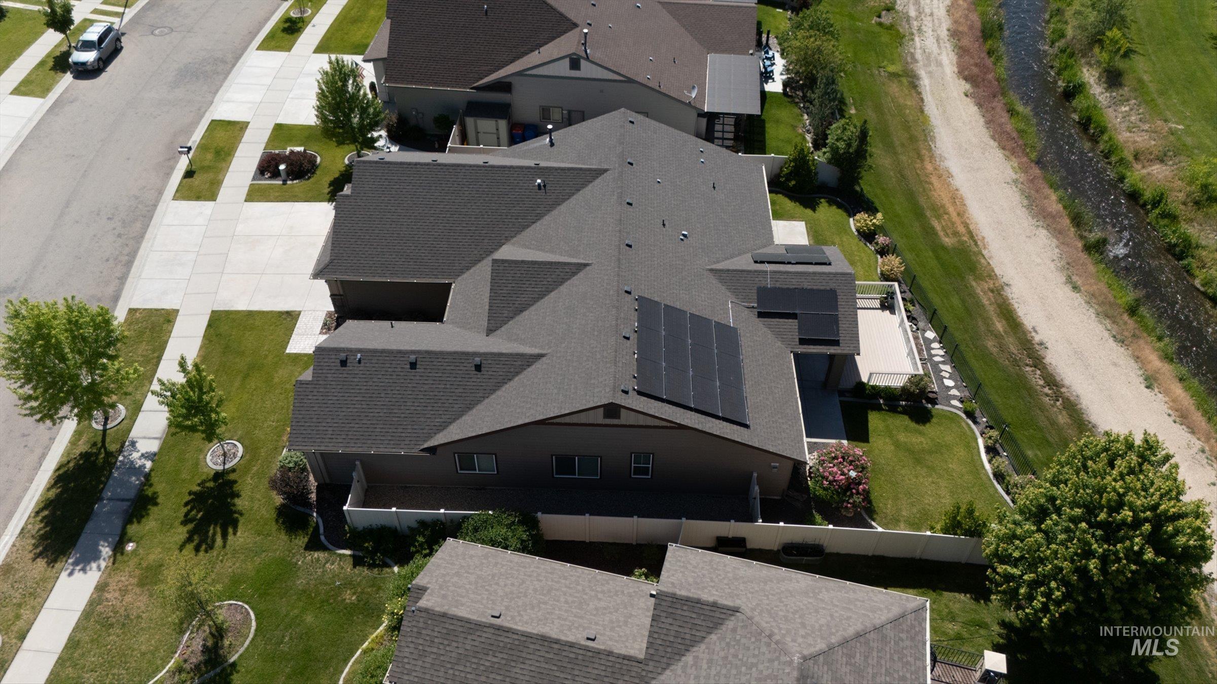 5440 W Rosslare, Eagle, Idaho 83616, 3 Bedrooms, 2.5 Bathrooms, Residential For Sale, Price $775,000, 98989764