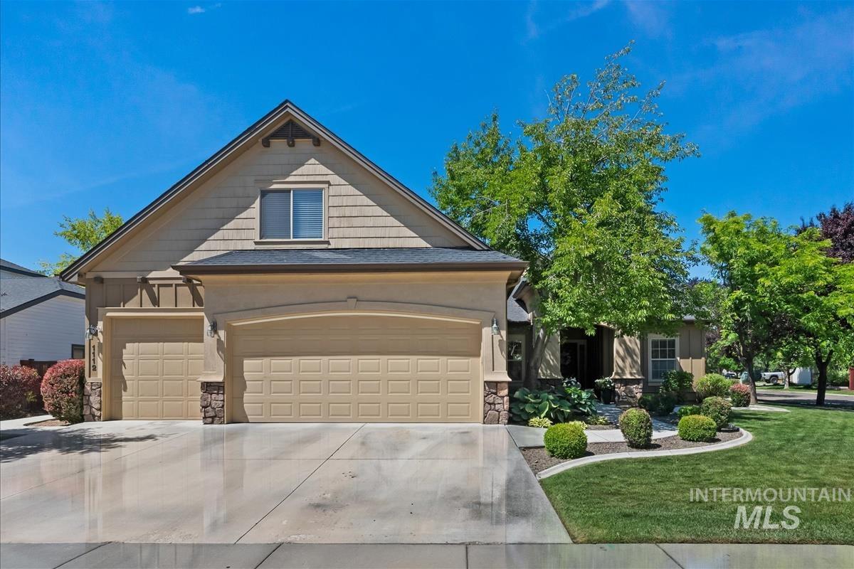 1112 E Kaibab Trail Dr, Meridian, Idaho 83646, 4 Bedrooms, 3 Bathrooms, Residential For Sale, Price $685,000, 98989765