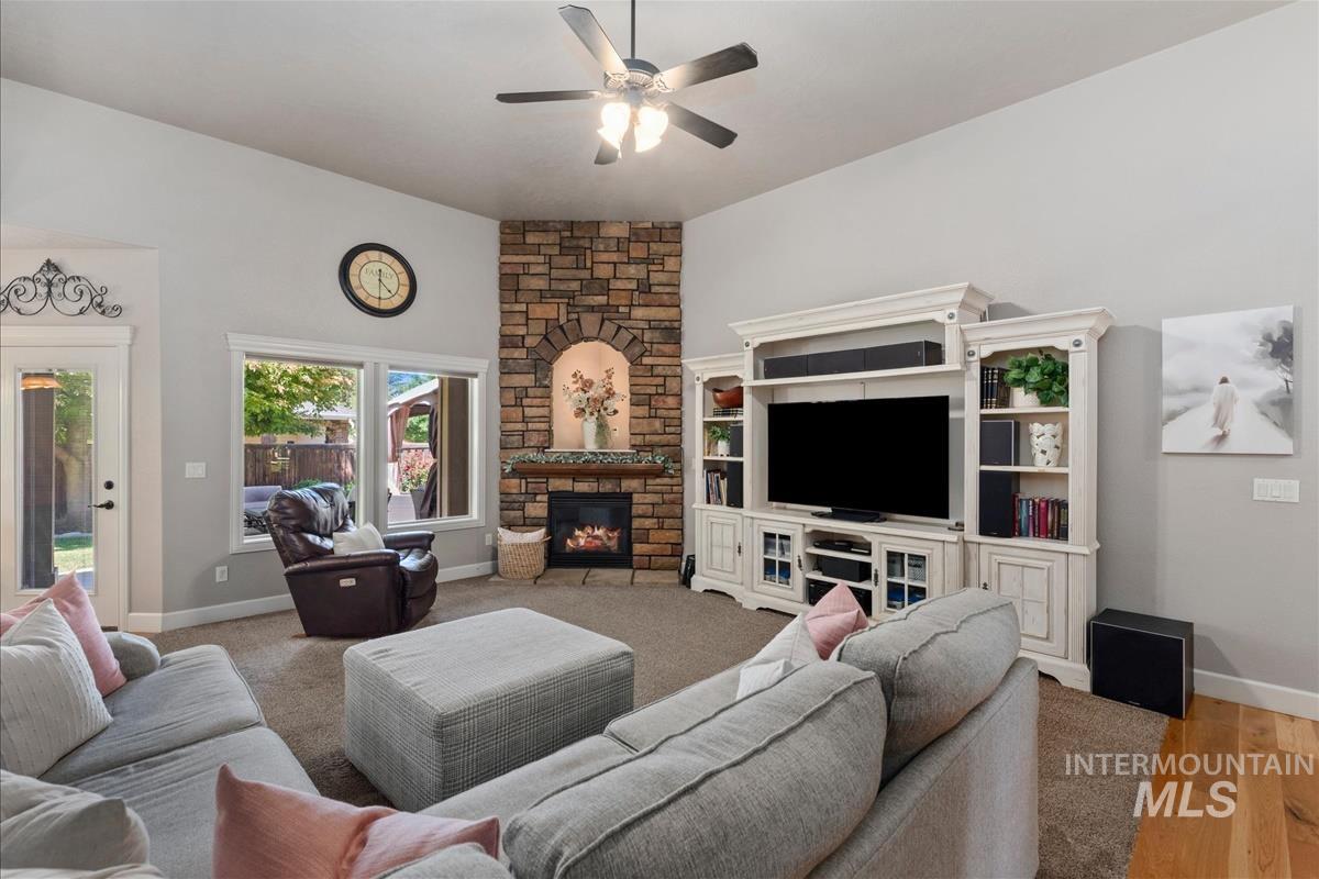 1112 E Kaibab Trail Dr, Meridian, Idaho 83646, 4 Bedrooms, 3 Bathrooms, Residential For Sale, Price $685,000, 98989765