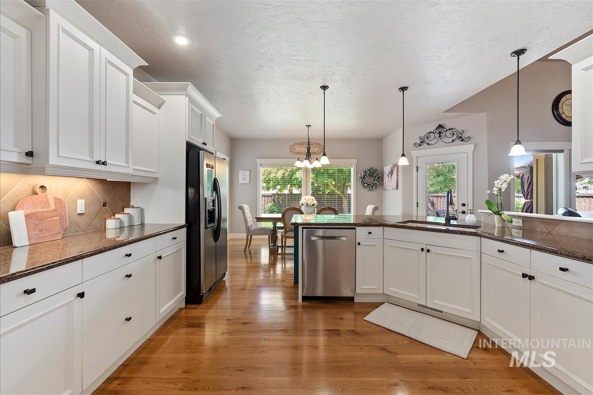 1112 E Kaibab Trail Dr, Meridian, Idaho 83646, 4 Bedrooms, 3 Bathrooms, Residential For Sale, Price $685,000, 98989765