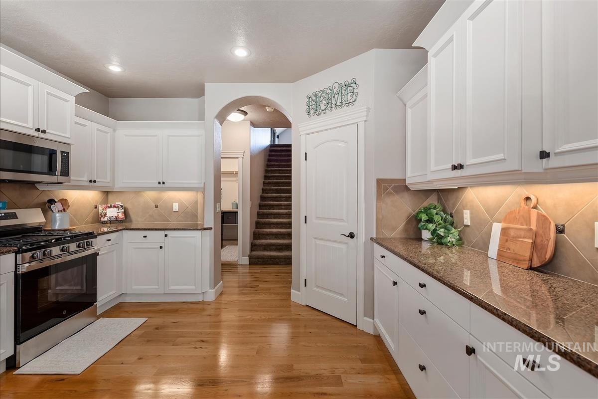 1112 E Kaibab Trail Dr, Meridian, Idaho 83646, 4 Bedrooms, 3 Bathrooms, Residential For Sale, Price $685,000, 98989765
