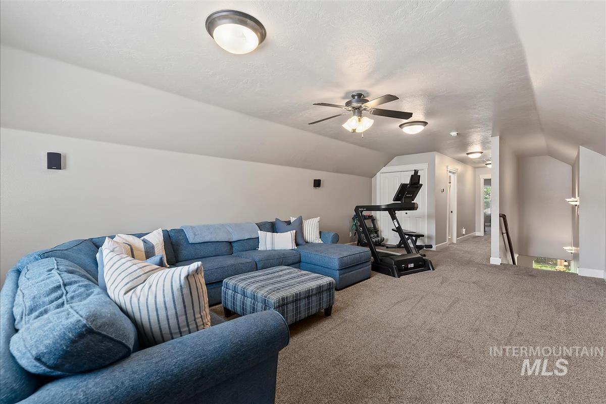 1112 E Kaibab Trail Dr, Meridian, Idaho 83646, 4 Bedrooms, 3 Bathrooms, Residential For Sale, Price $685,000, 98989765