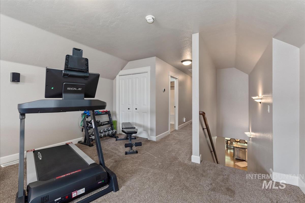 1112 E Kaibab Trail Dr, Meridian, Idaho 83646, 4 Bedrooms, 3 Bathrooms, Residential For Sale, Price $685,000, 98989765